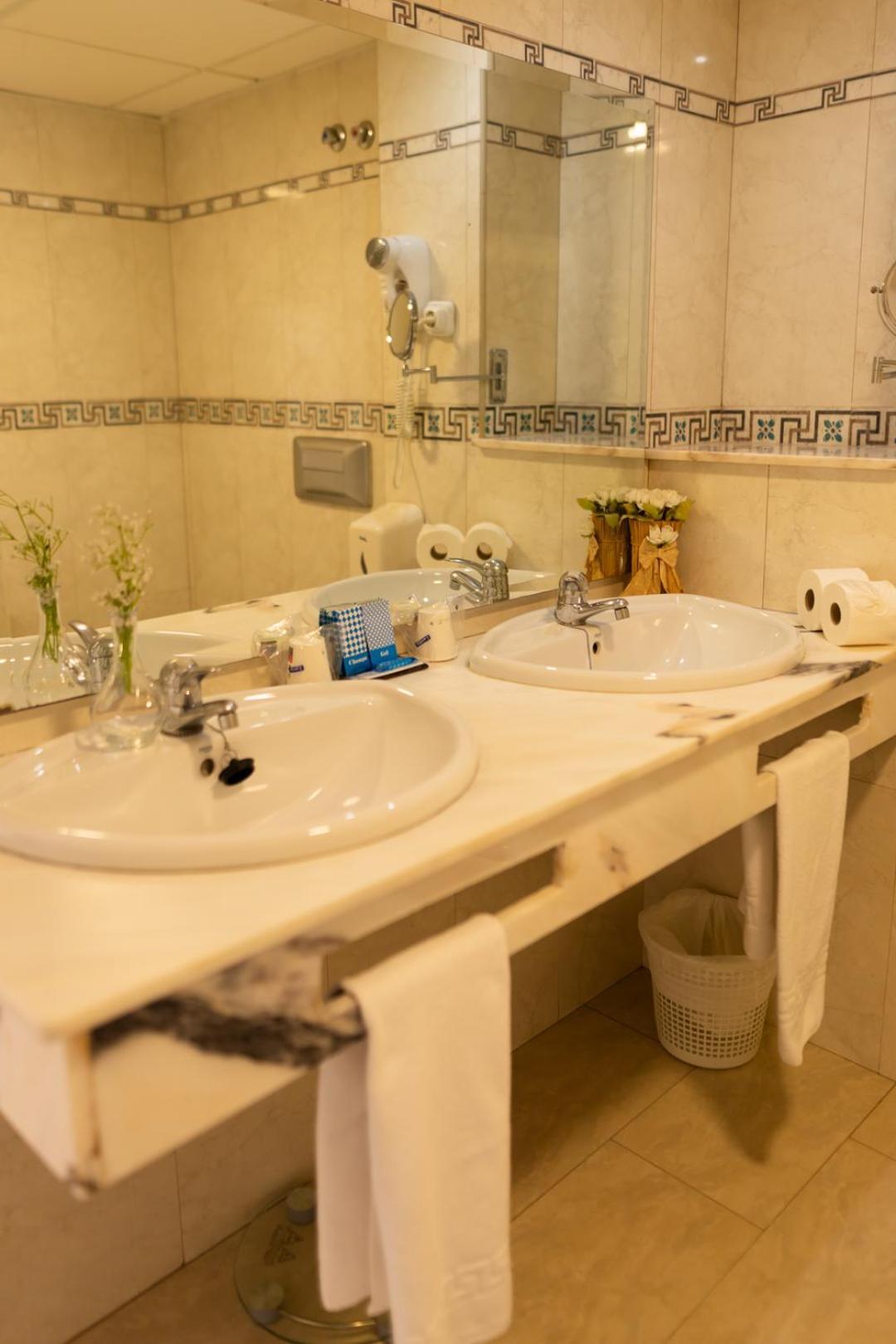 Deluxe Double Room Spa Bath