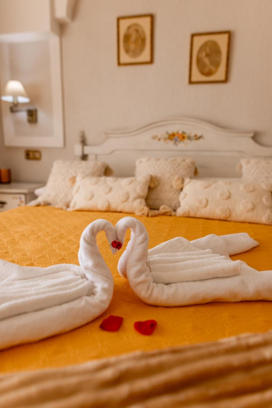 Deluxe Double Room Spa Bath