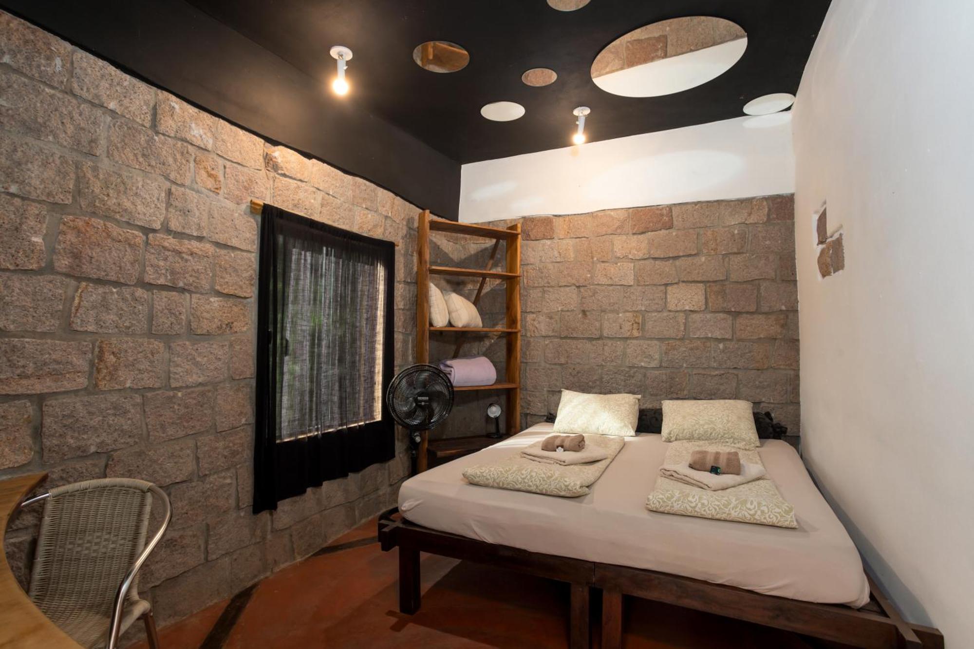 Double or Twin Room Garden View