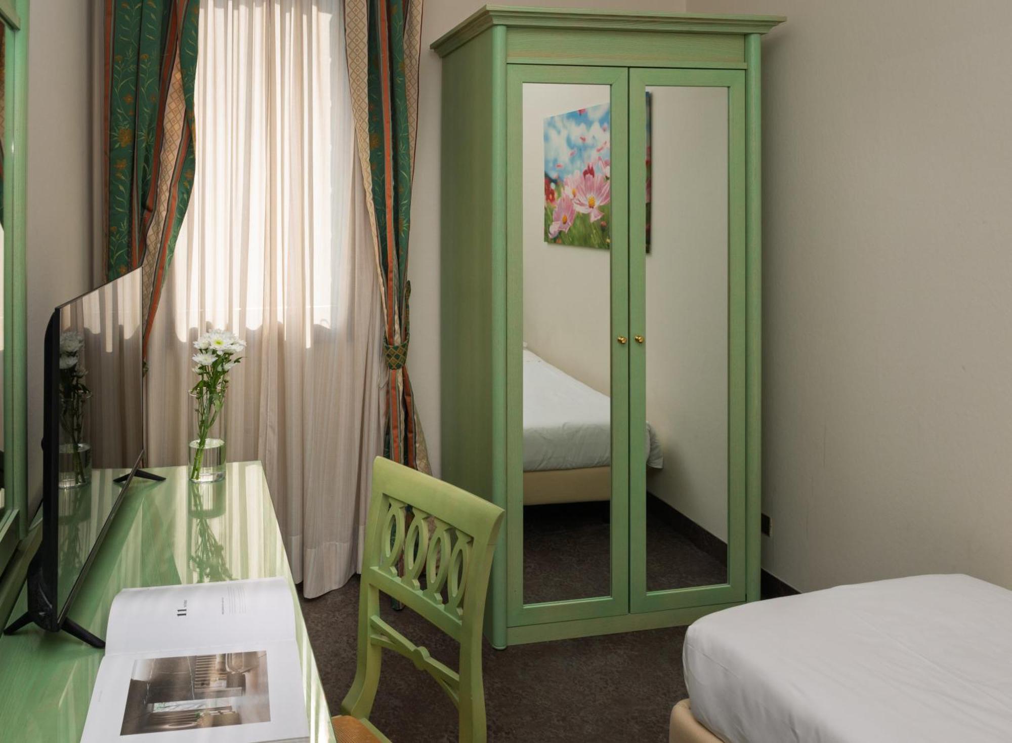 Single Room