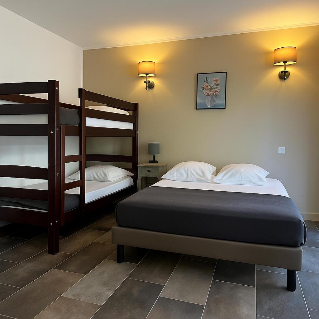 Quadruple Room Terrace