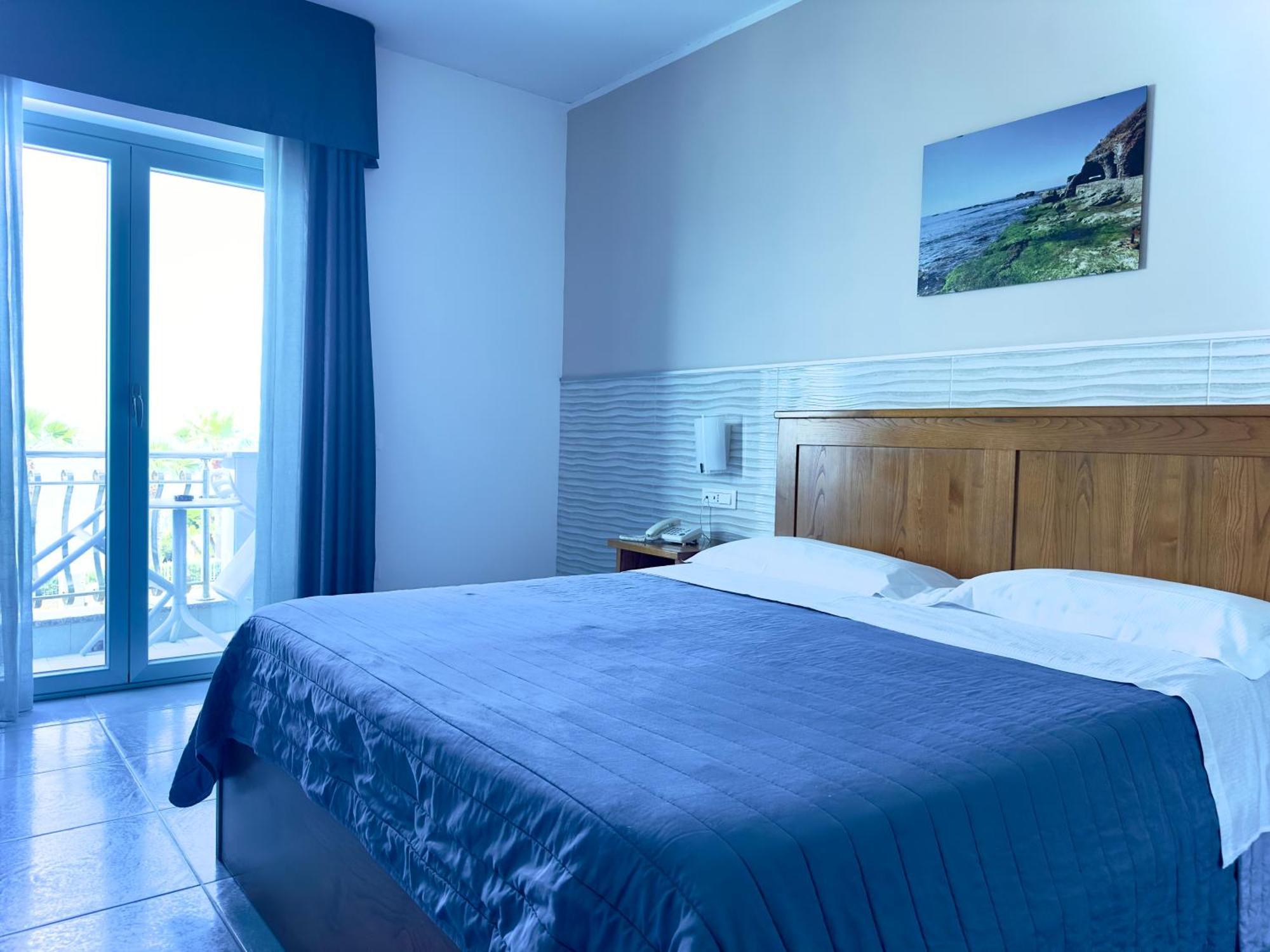 Double Room Sea View Balcony
