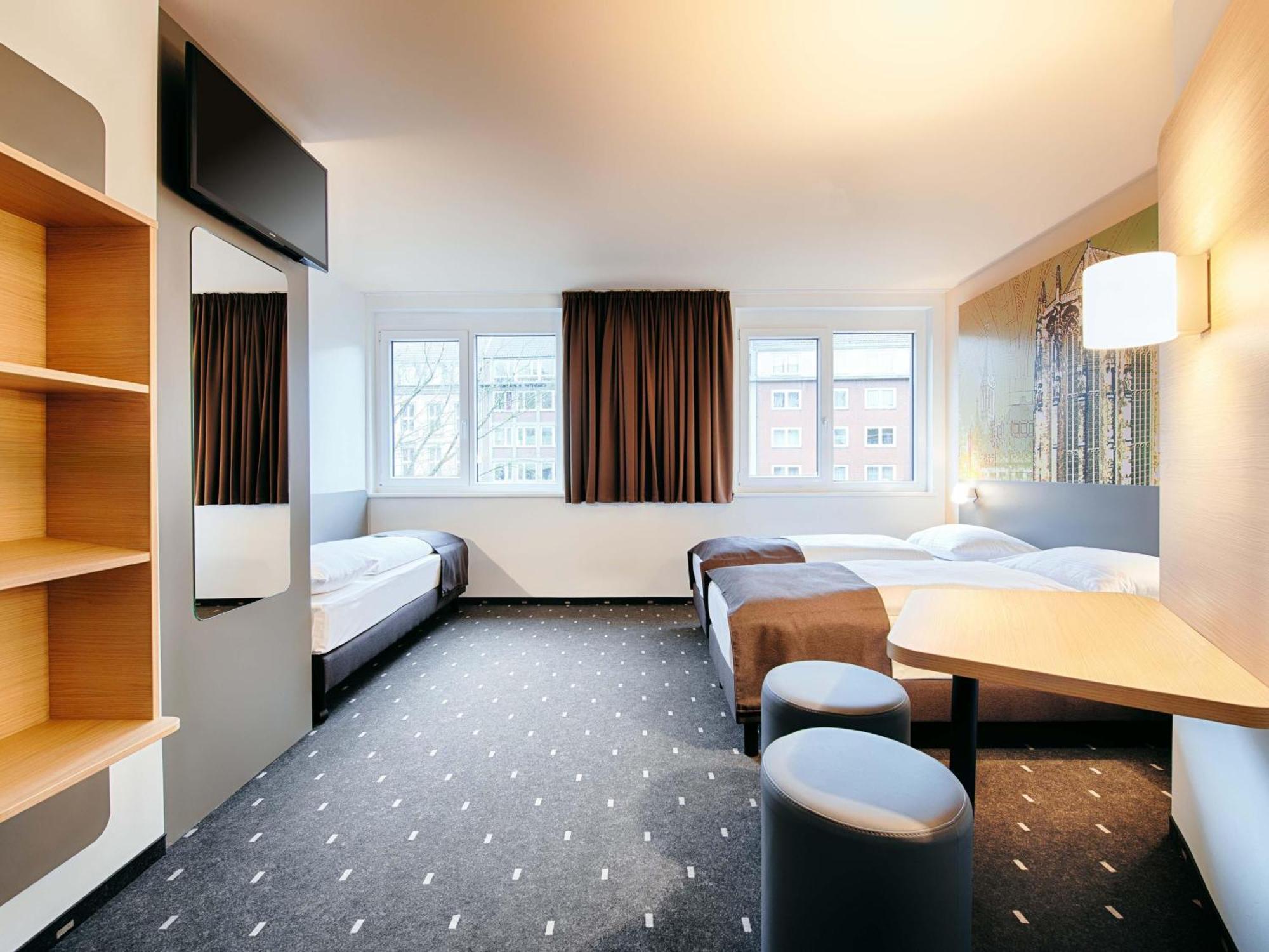 Triple Room,1694583231:JPEG