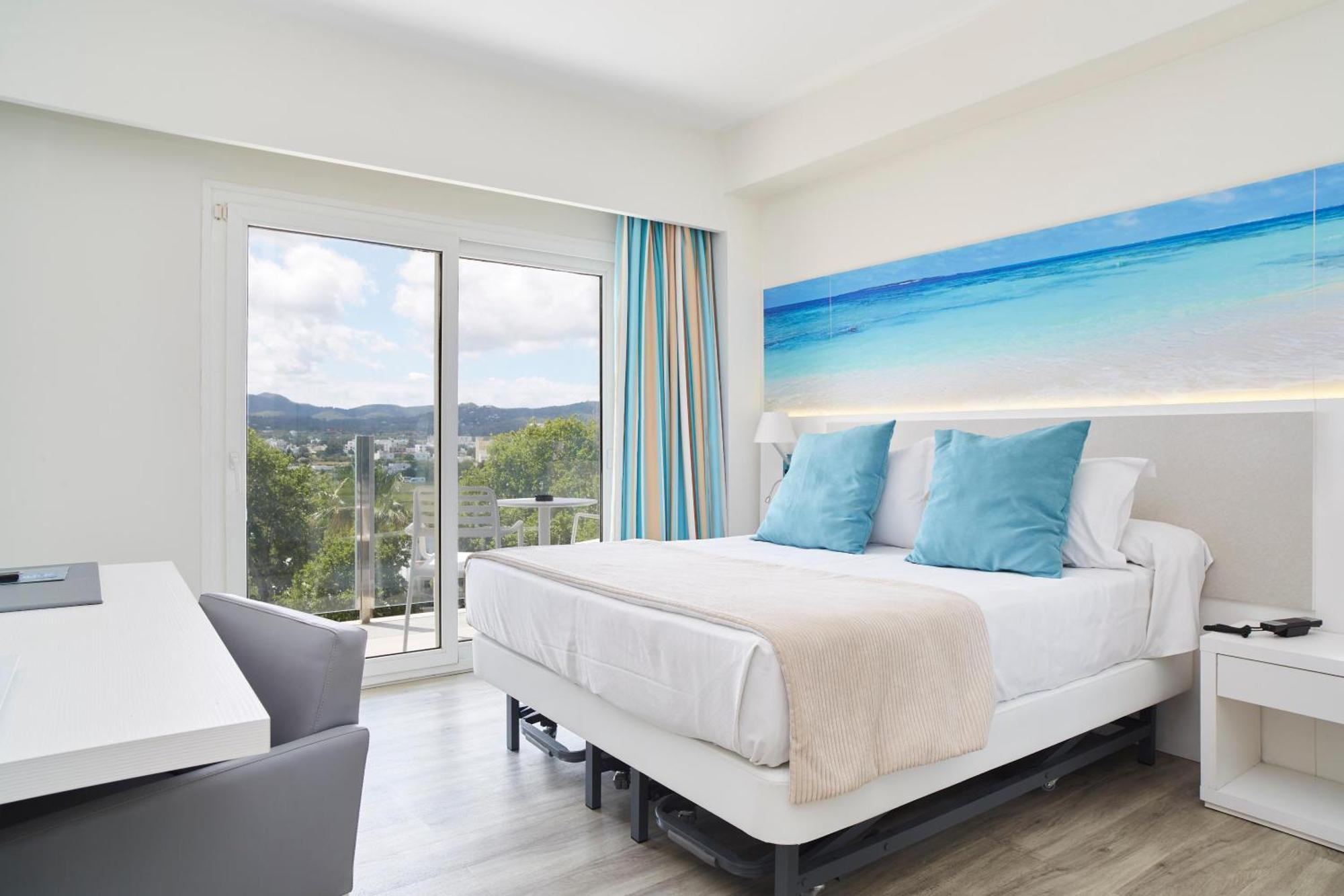 Premium Superior Double Room,1695318276:JPEG