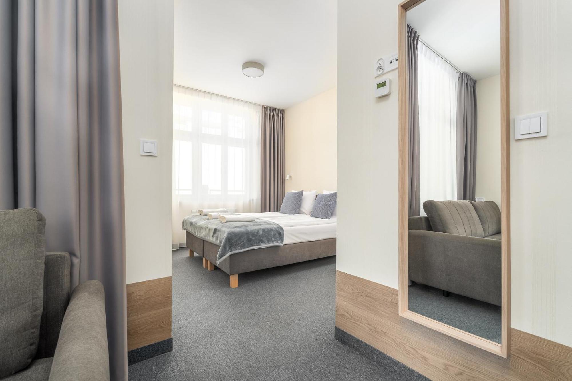 Deluxe Family Suite