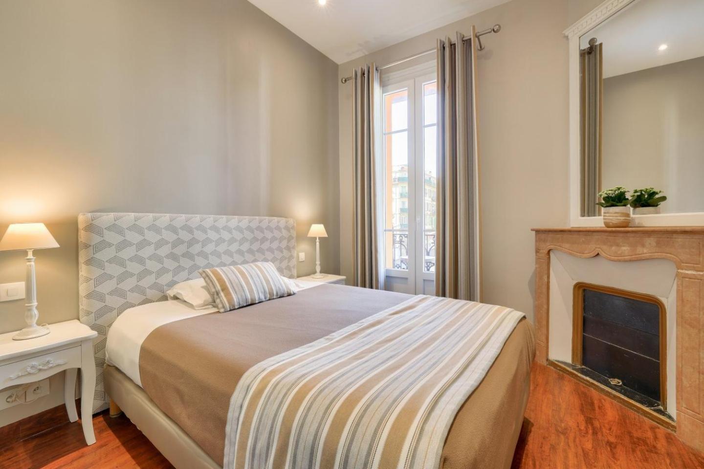 Small Double Room,1695738280:JPEG