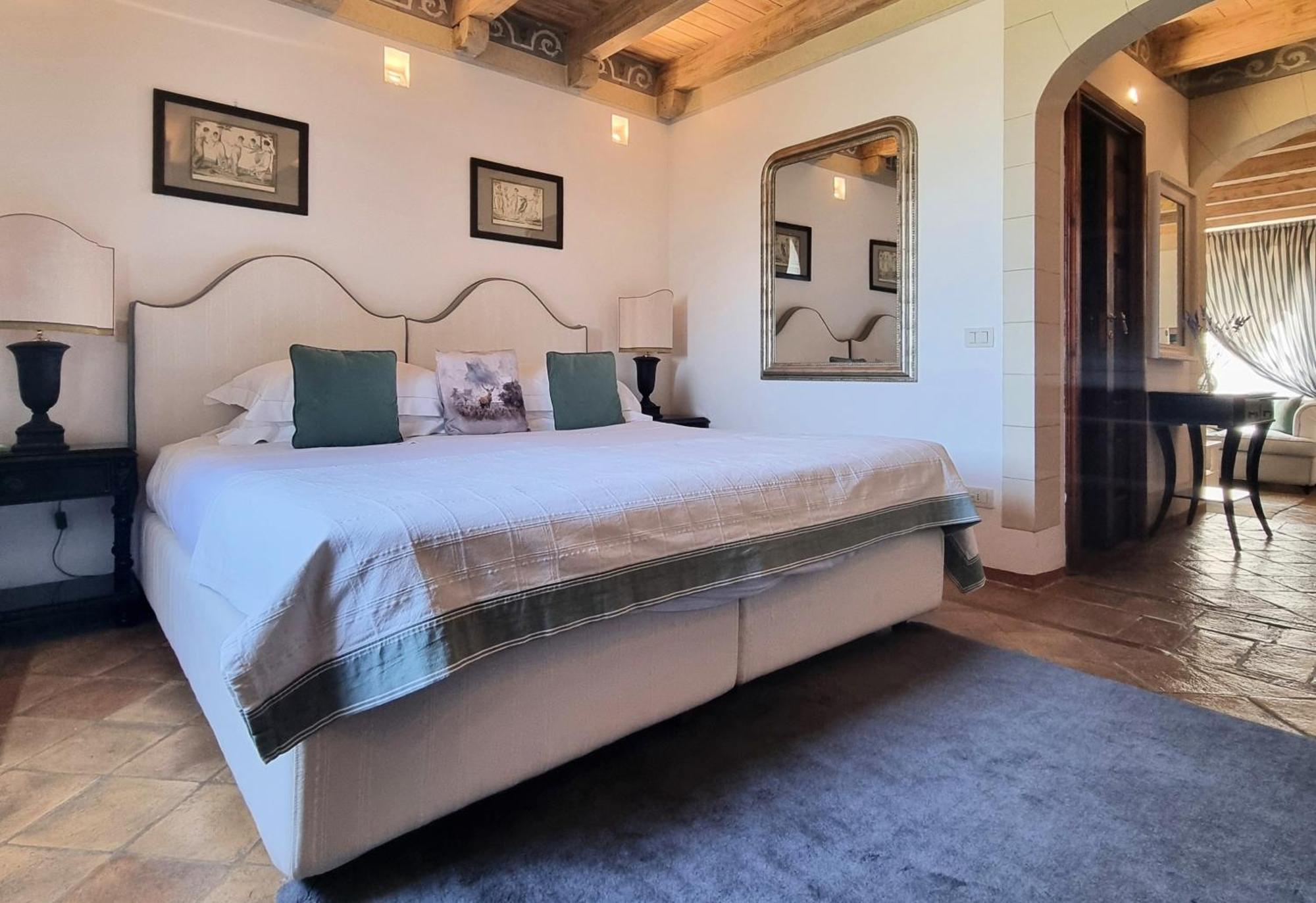 Classic Junior Suite,1695738875:JPEG