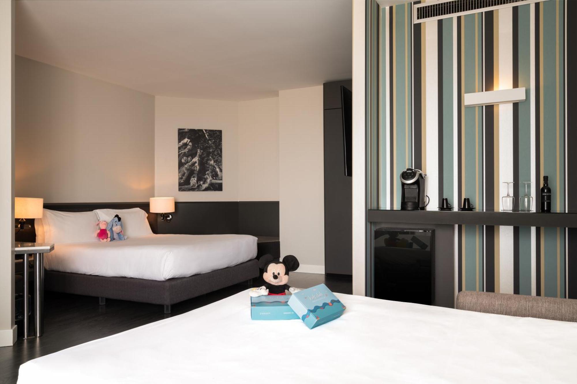 Superior Family,1695739402:JPEG