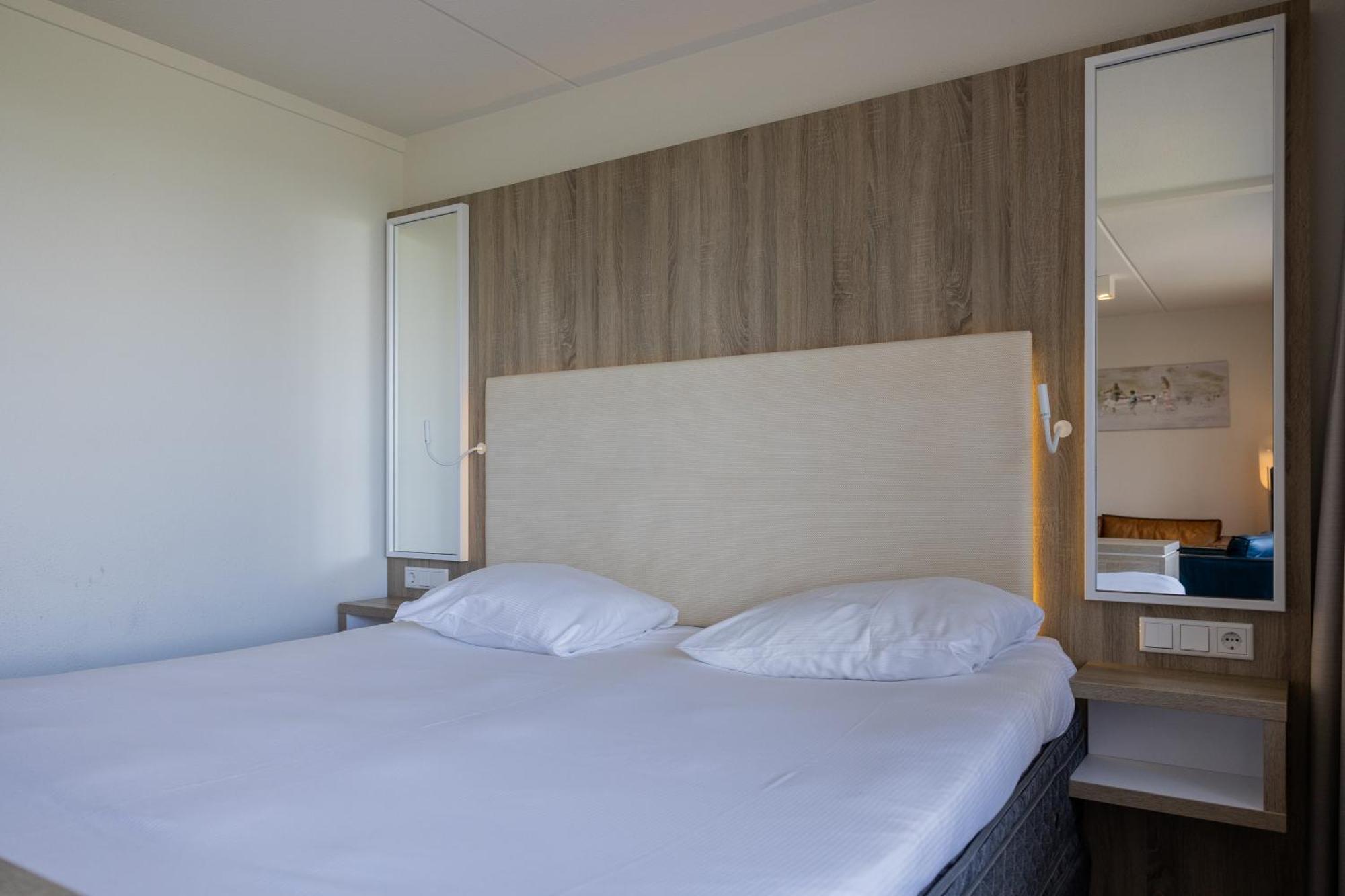 Family Suite with Balcony,1695739437:JPEG