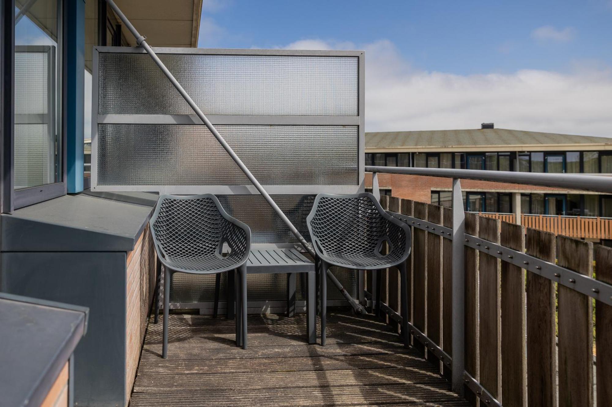 Balcony Room