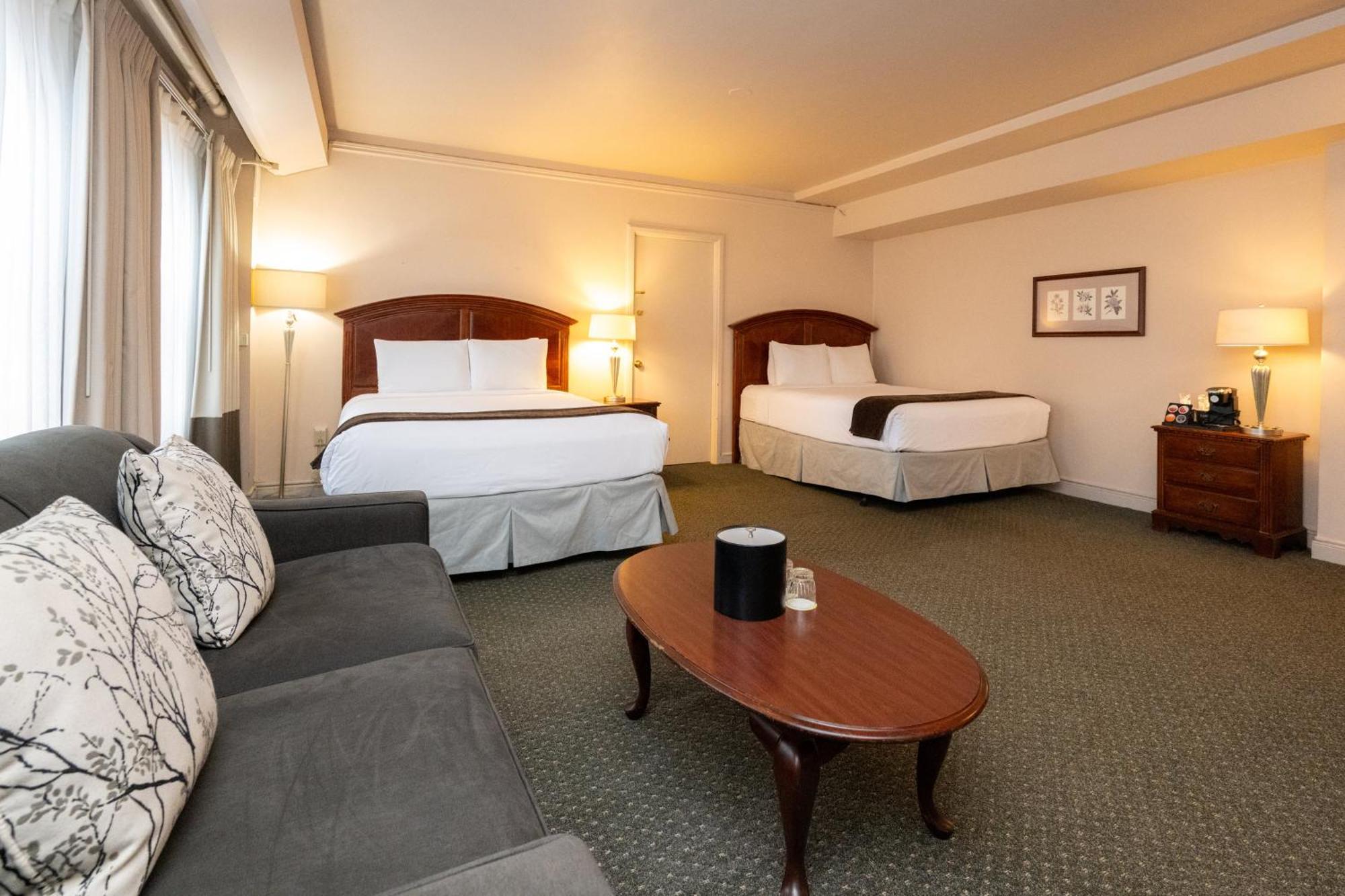 Junior Suite Two Queen Beds