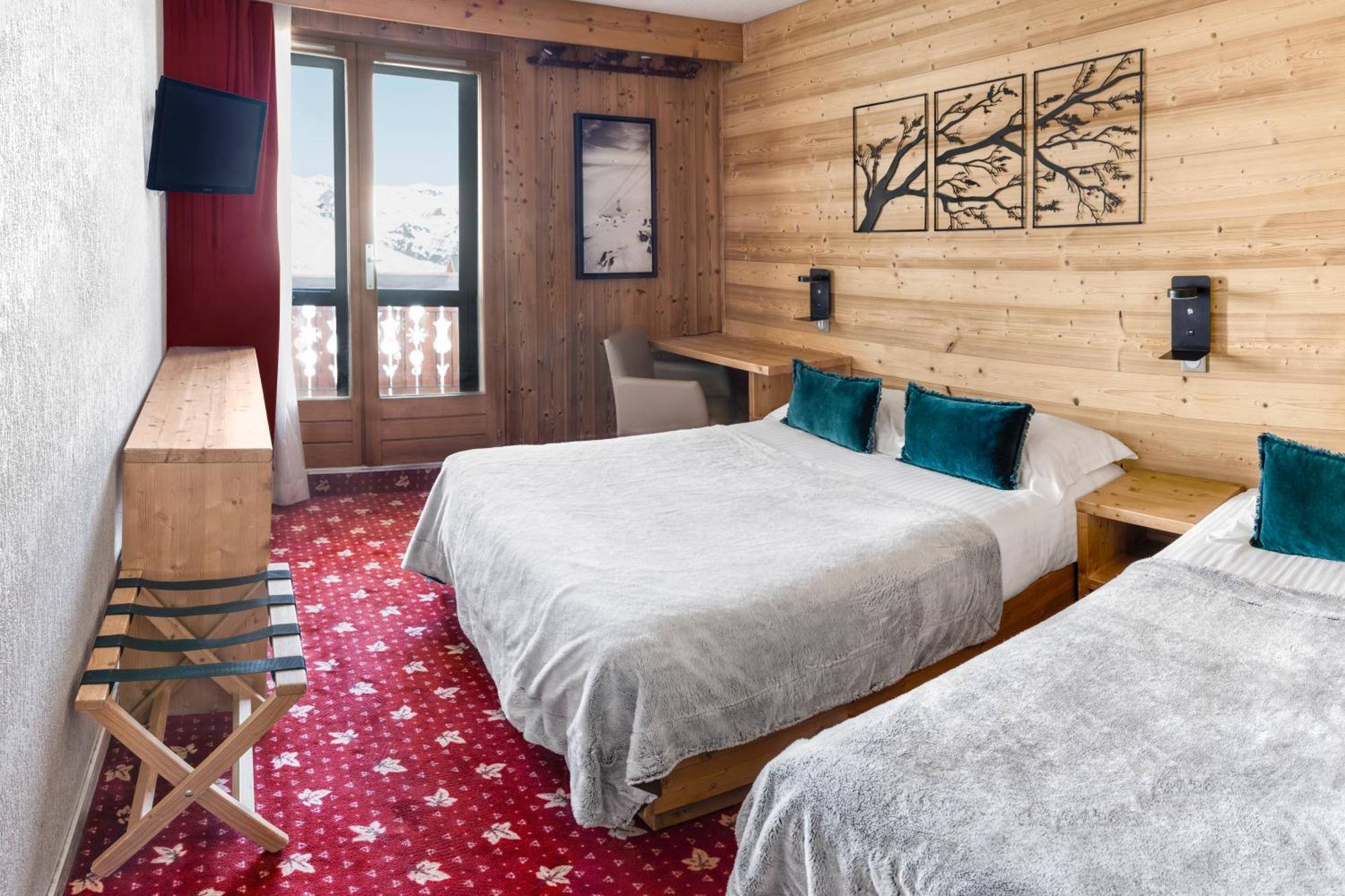 Superior Triple Room
