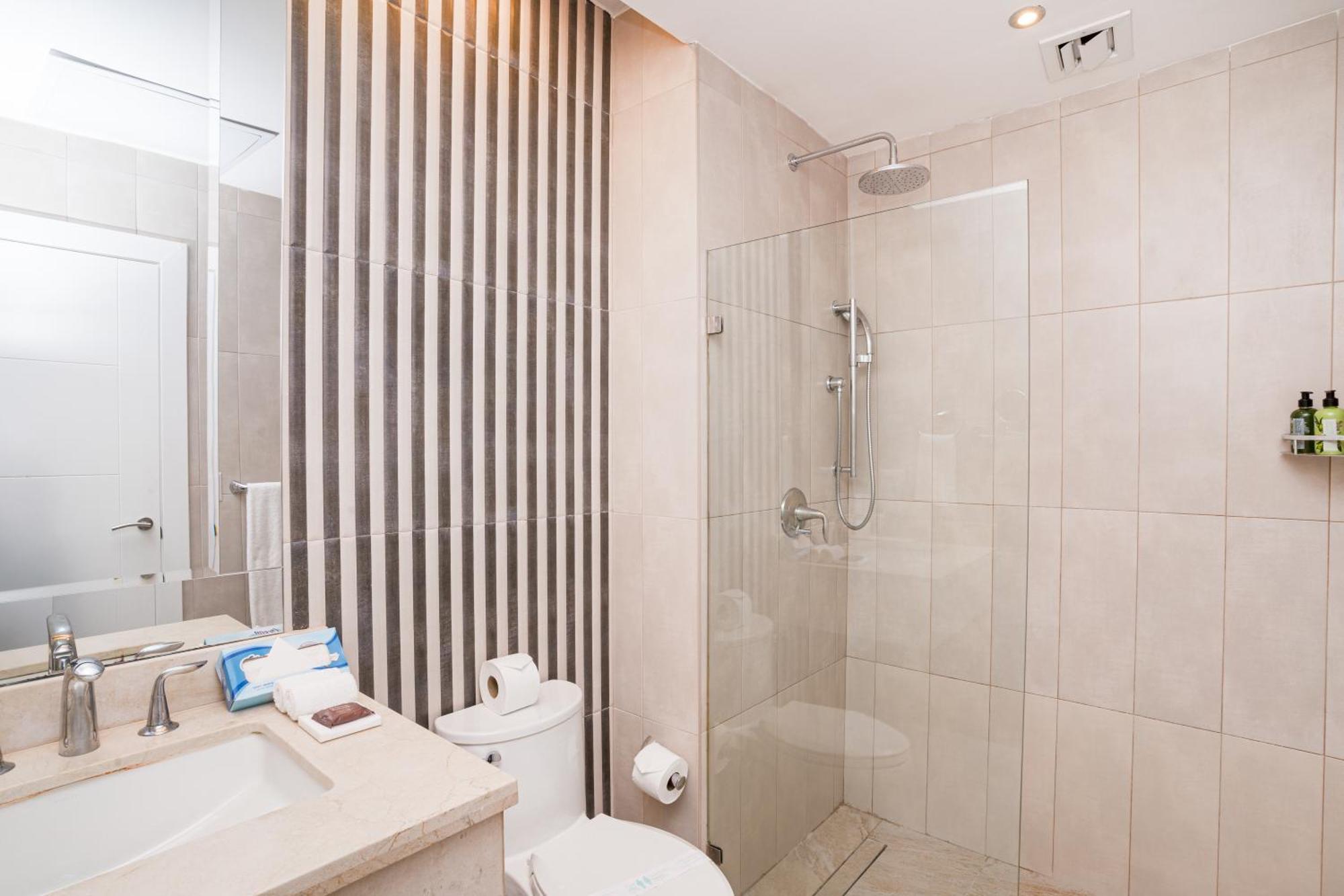 21 Junior Suite,1695781013:JPEG