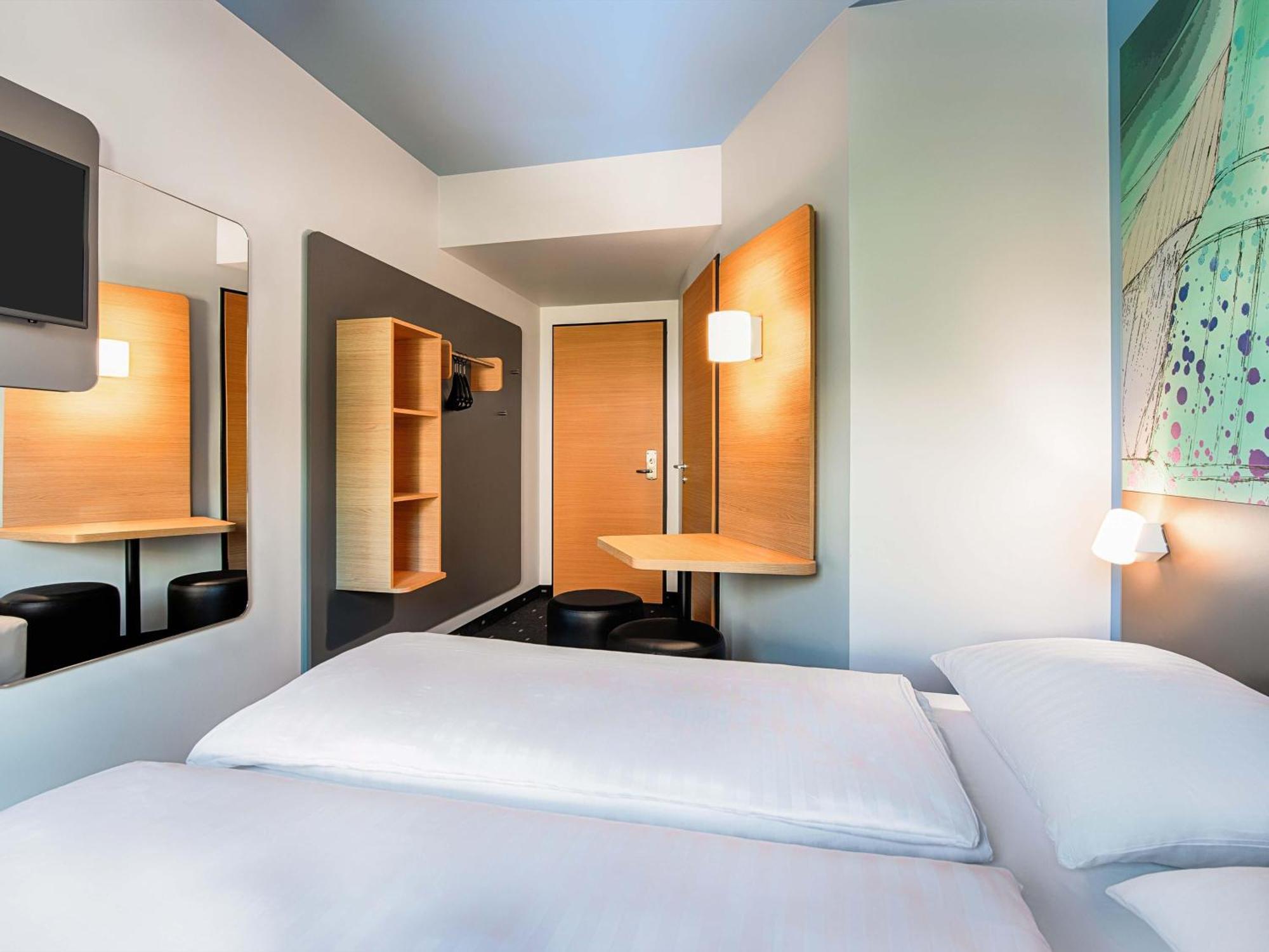 Double Room,1695797089:JPEG