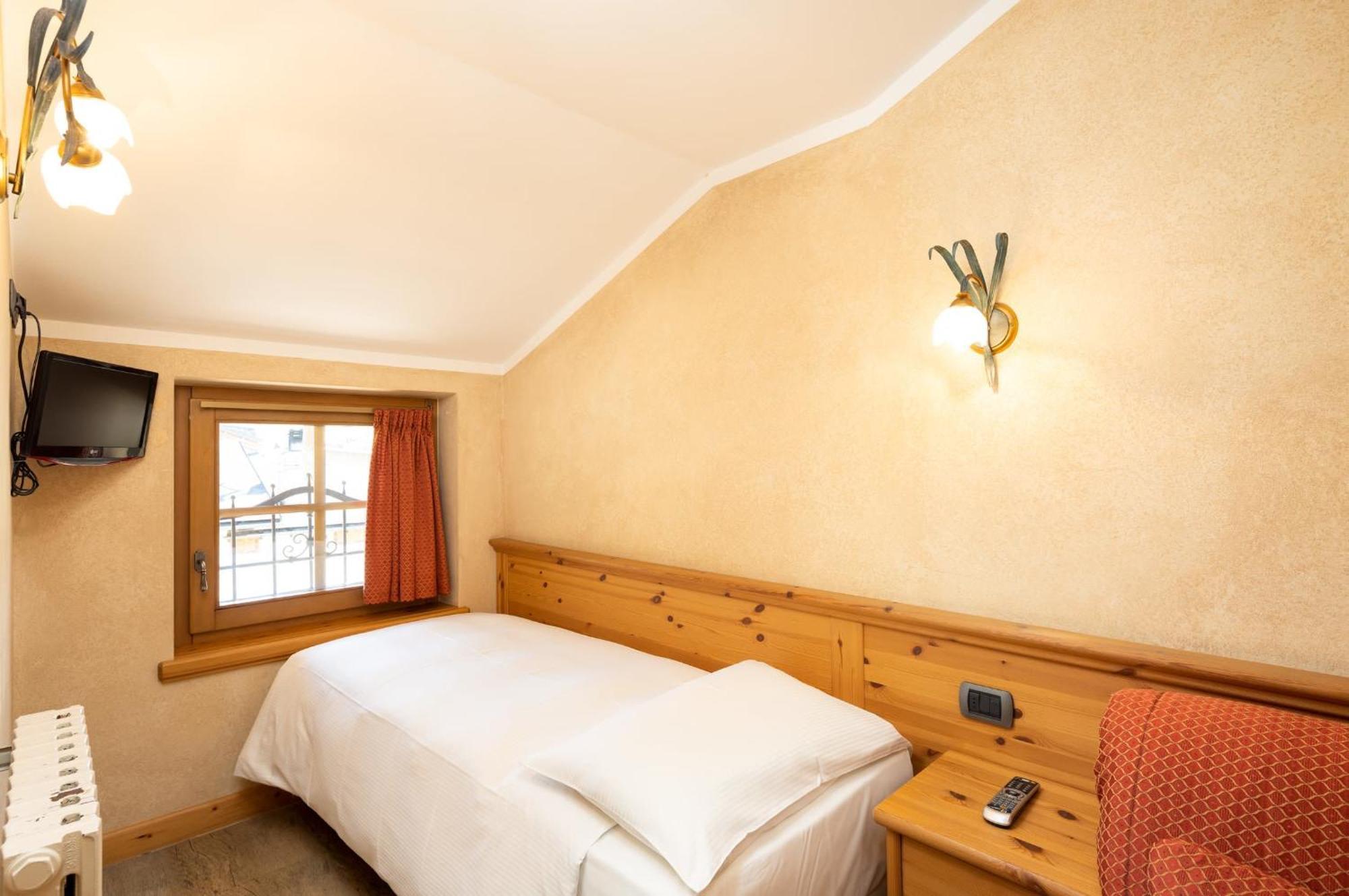 Triple Room Balcony