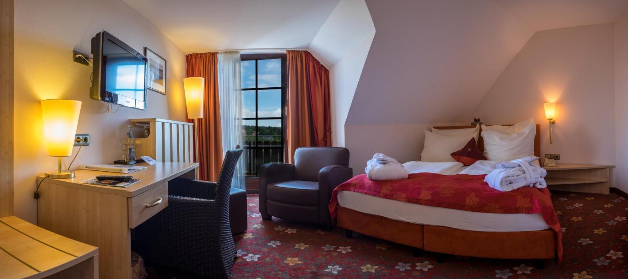 Double Room,1710582335:JPEG