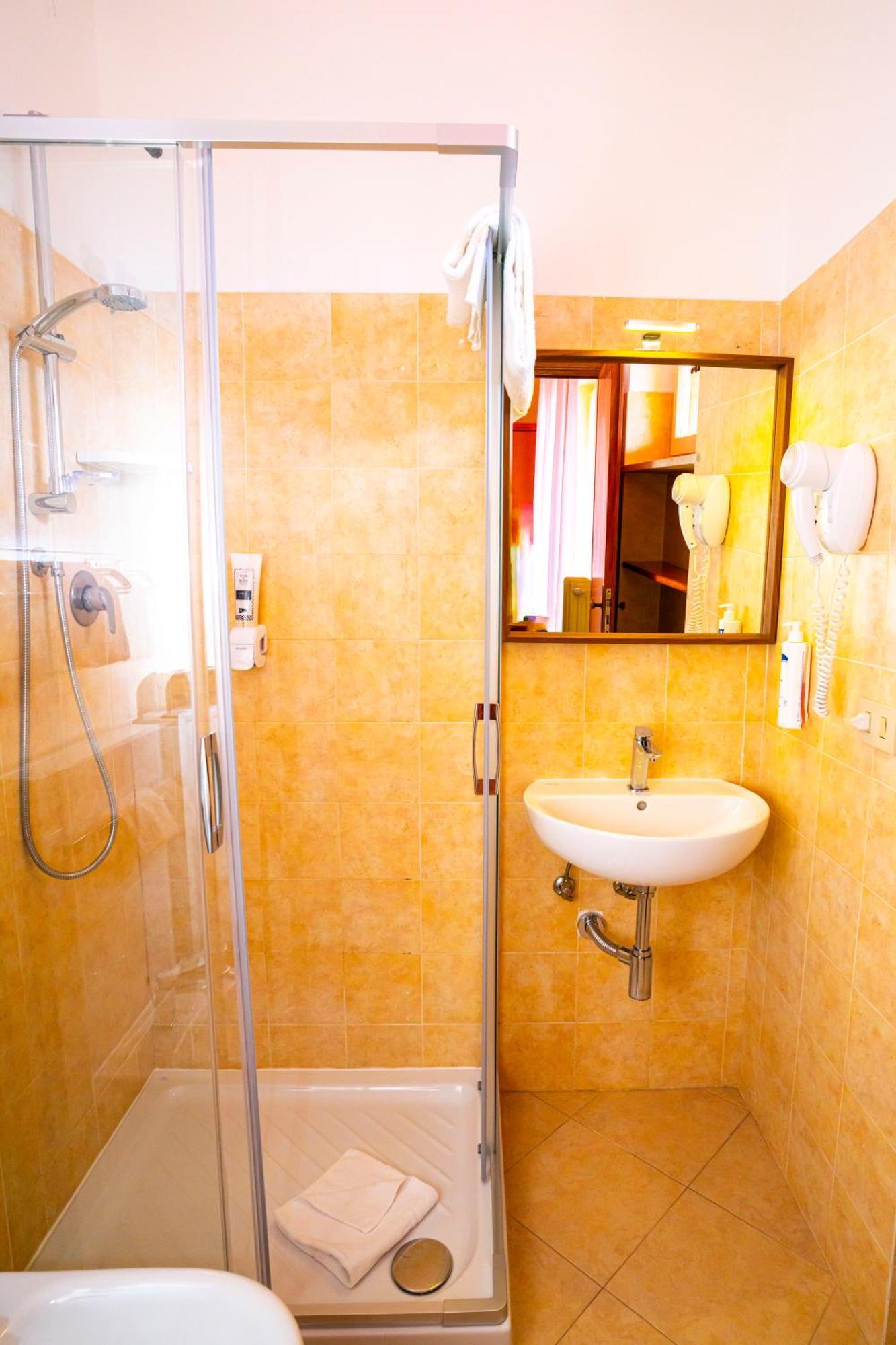 Standard Double or Twin Room Balcony