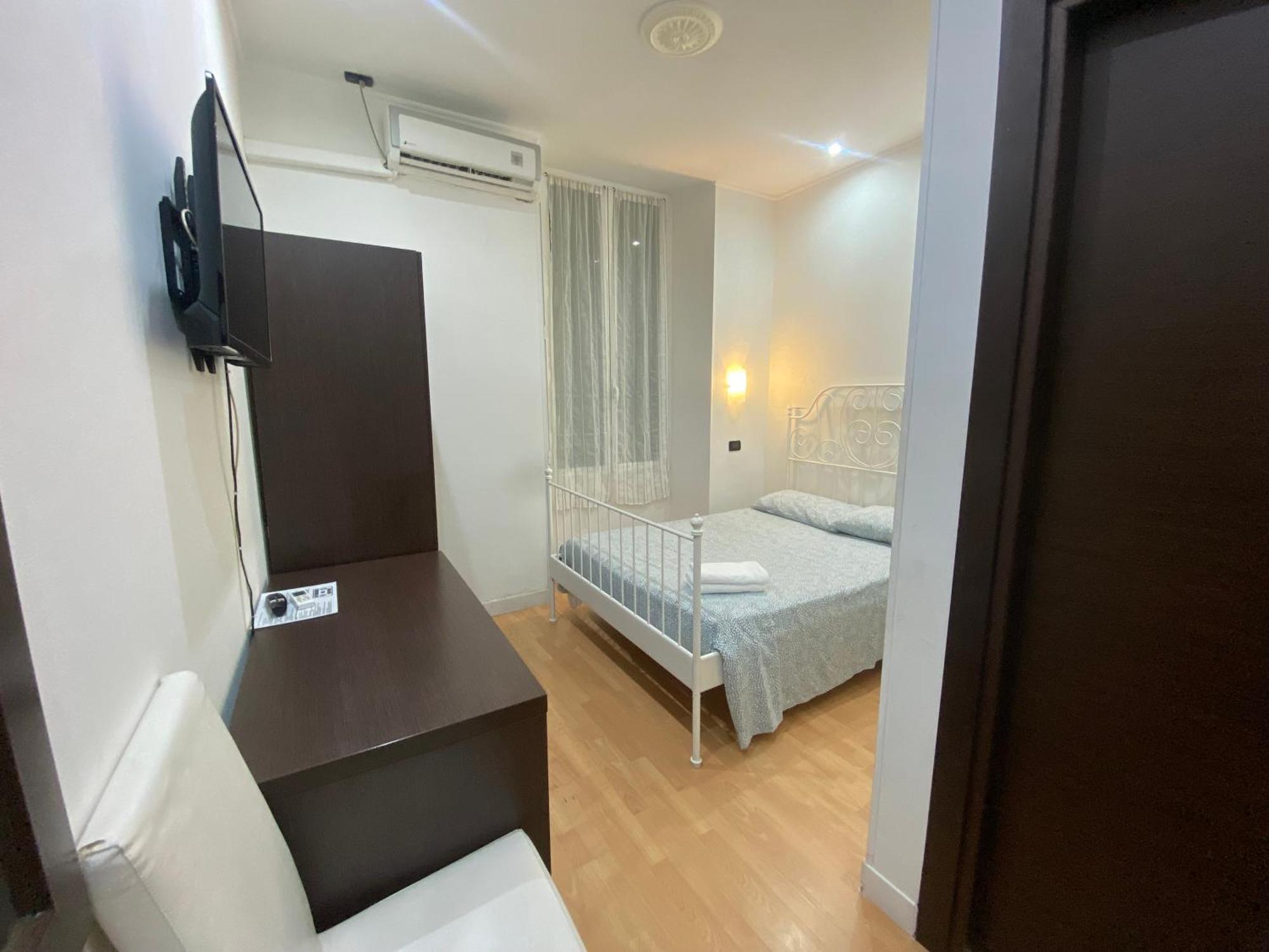 Economy Double Room