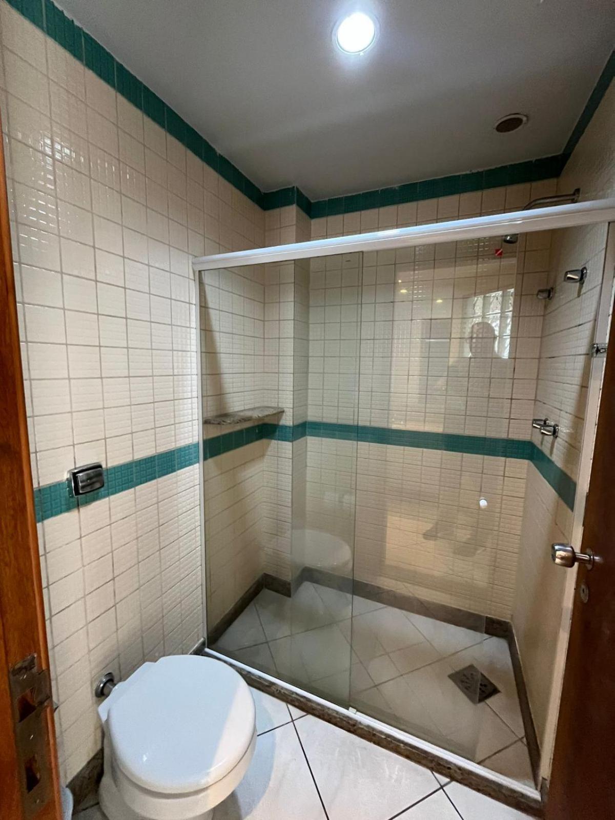King Suite,1696623686:JPEG