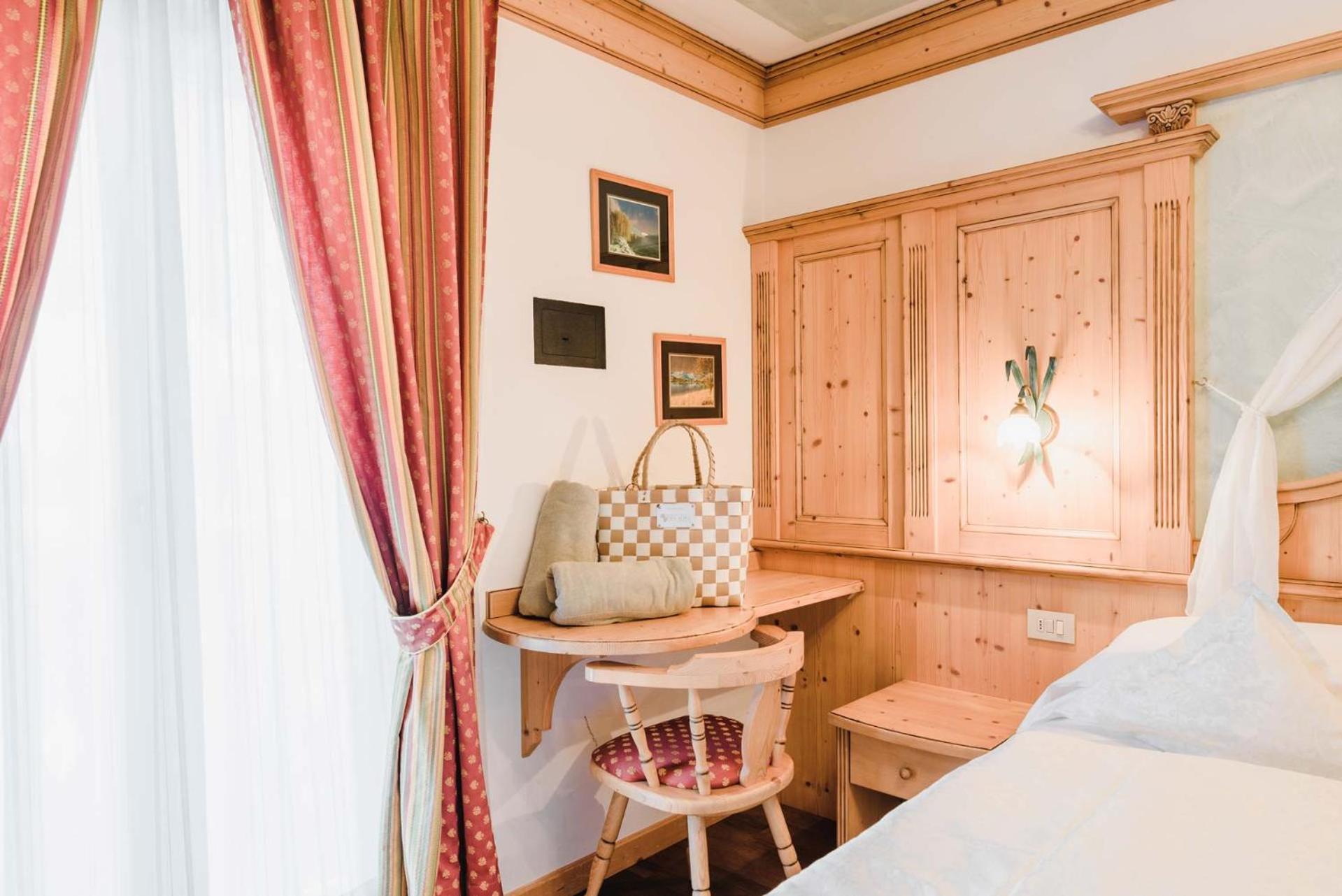Double Room Mountain View