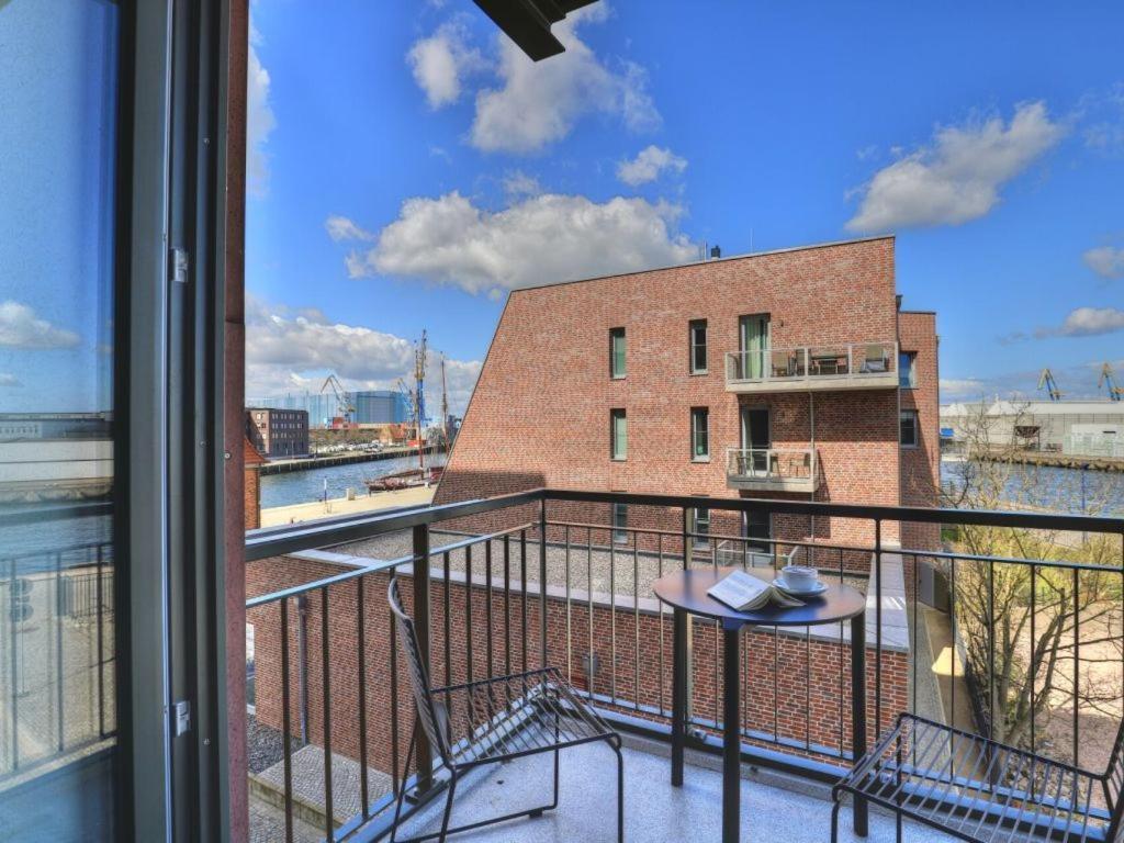 One-Bedroom Apartment Balcony,1696636497:JPEG