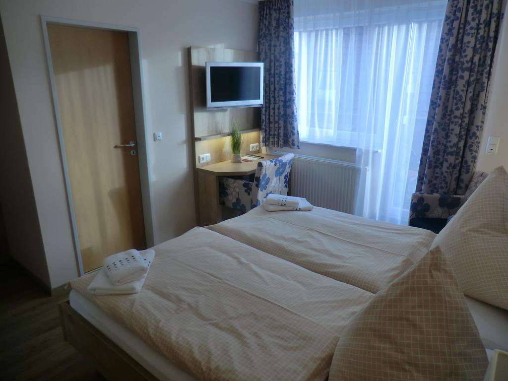 Double Room Terrace,169775985:JPEG