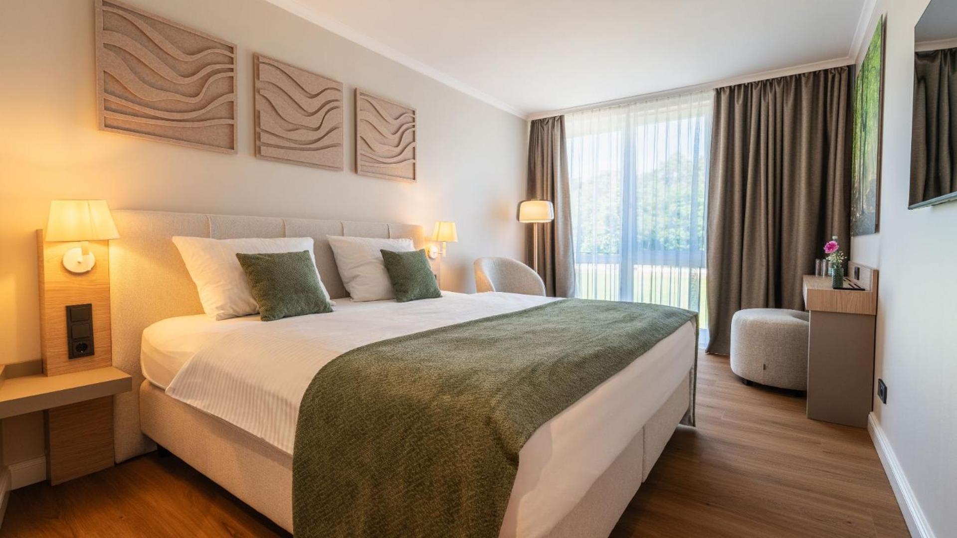Deluxe Single Room