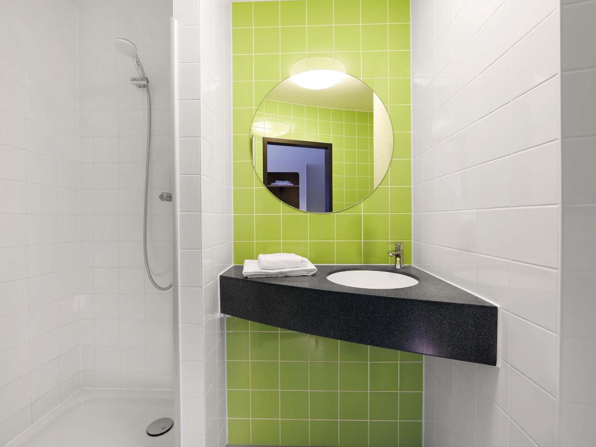 Triple Room,1697849208:JPEG