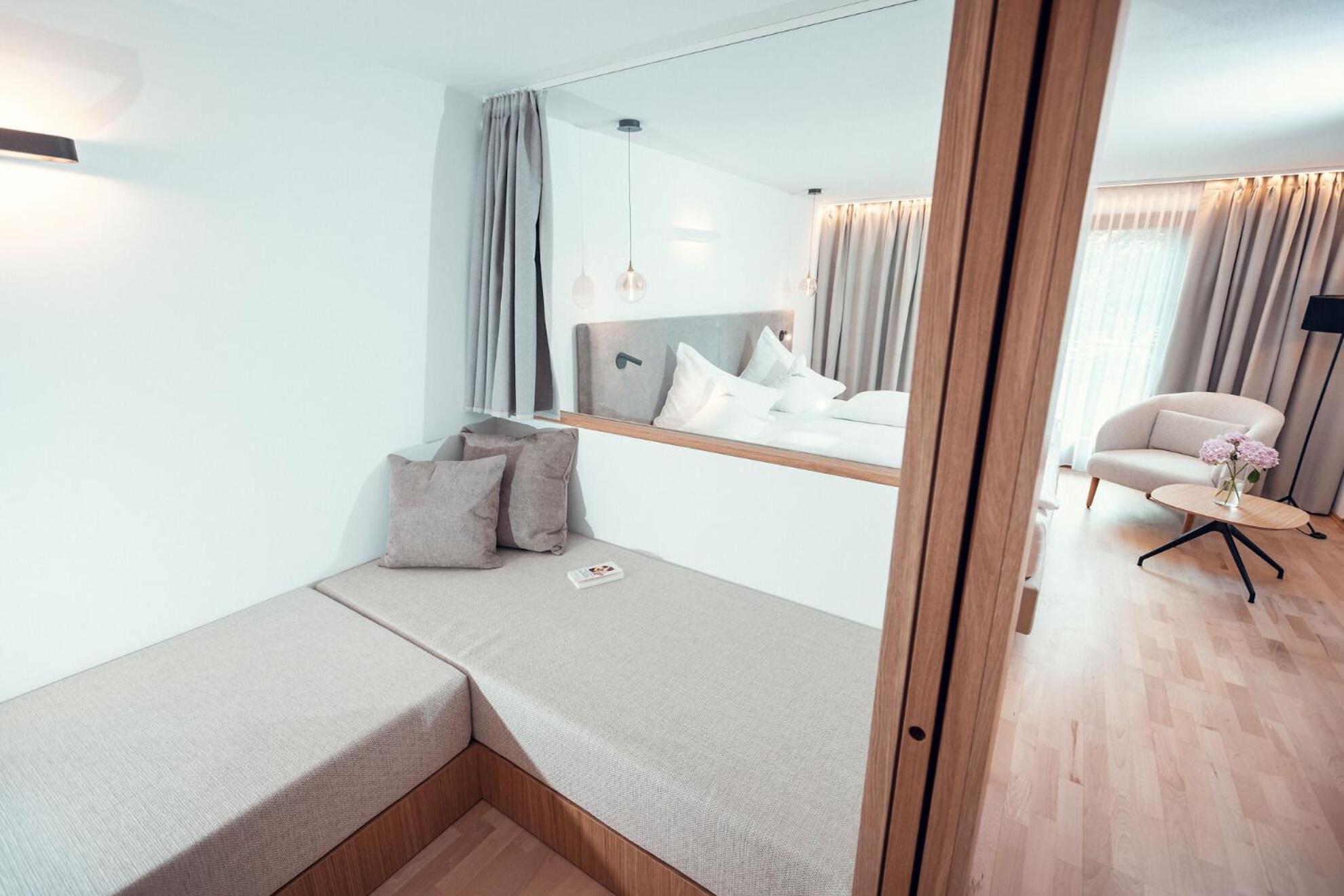 Junior Suite,1772905873:JPEG