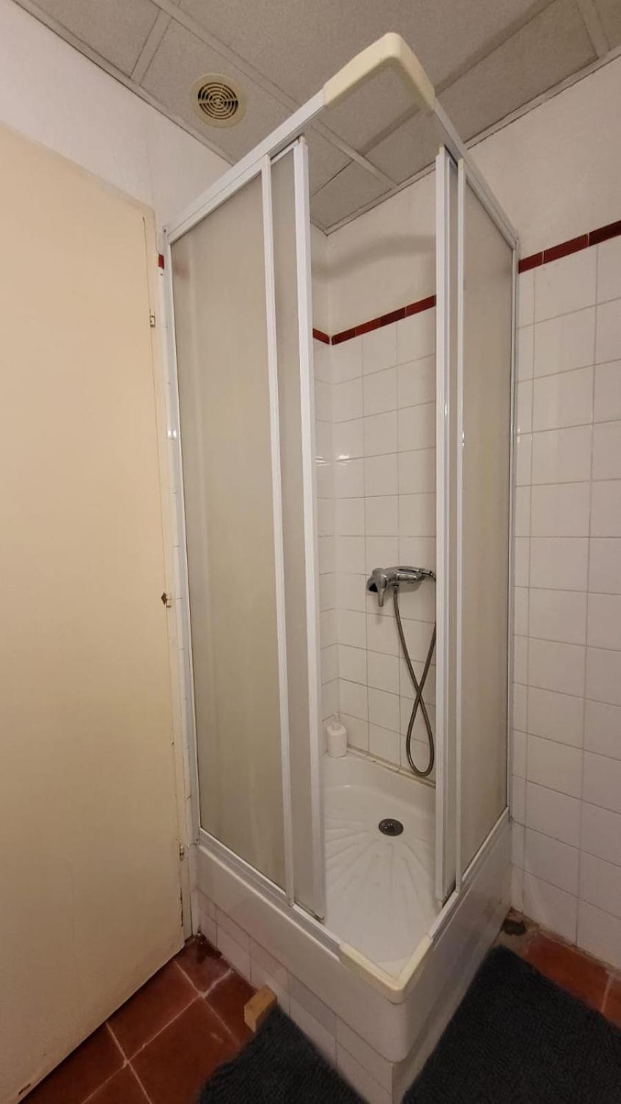 Double Room Private Bathroom,1698606206:JPEG