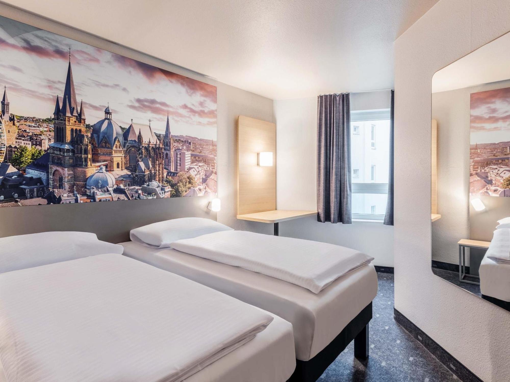Twin Room,1697779679:JPEG