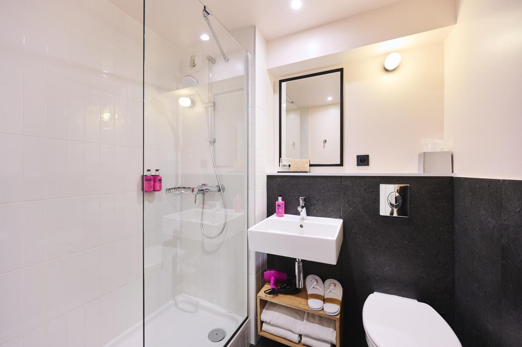 Moxy Sleeper Triple