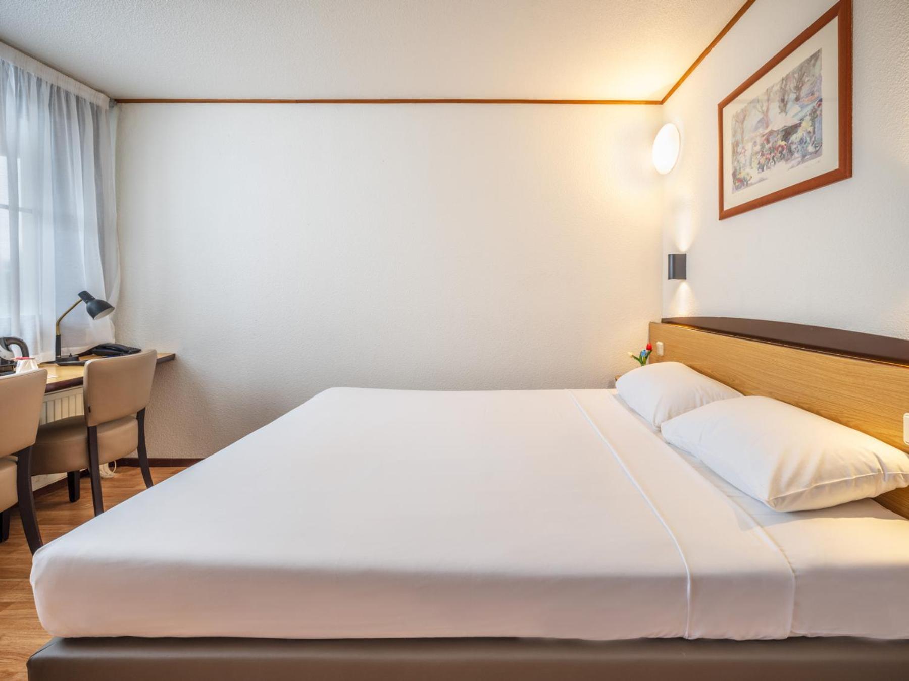 Double Room,1697782674:JPEG