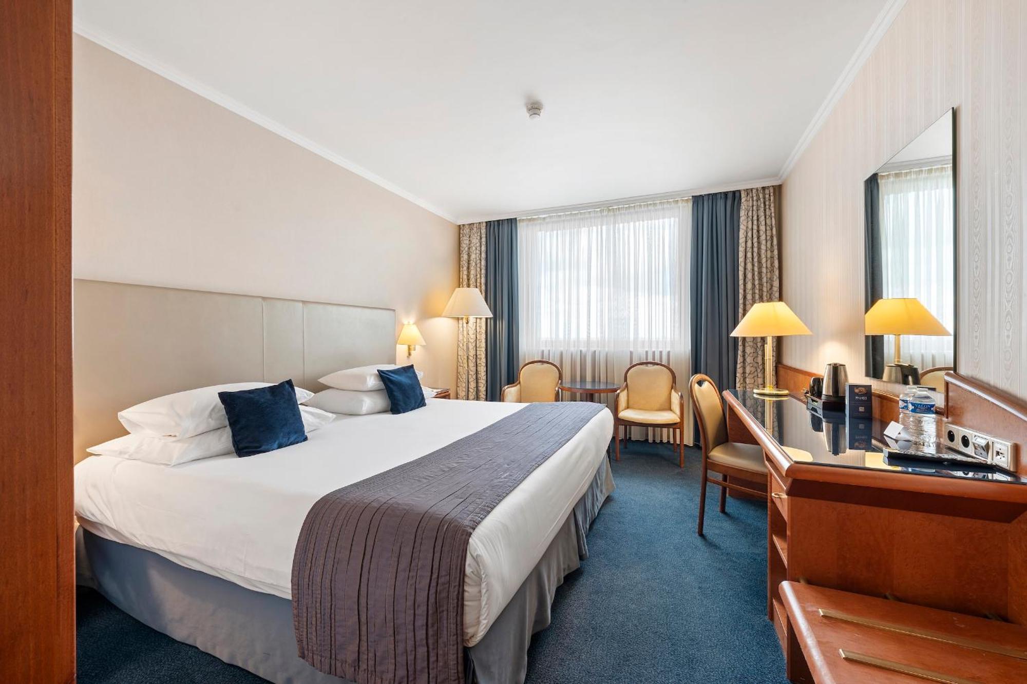 Premium King Room