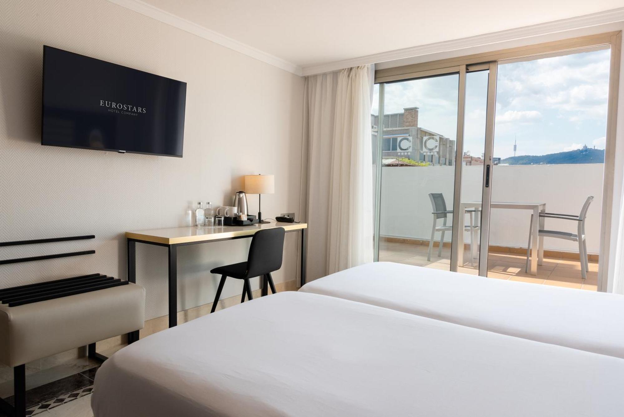 Double or Twin Room Terrace
