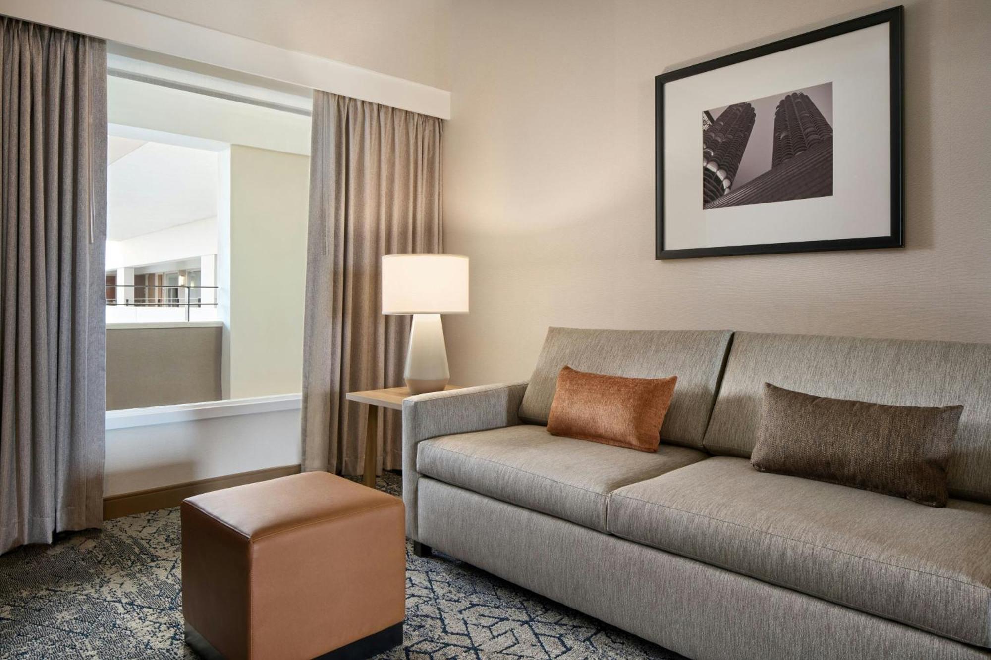 One Bedroom King Suite