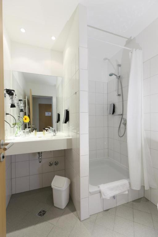 Basic Apartment,1697807845:JPEG