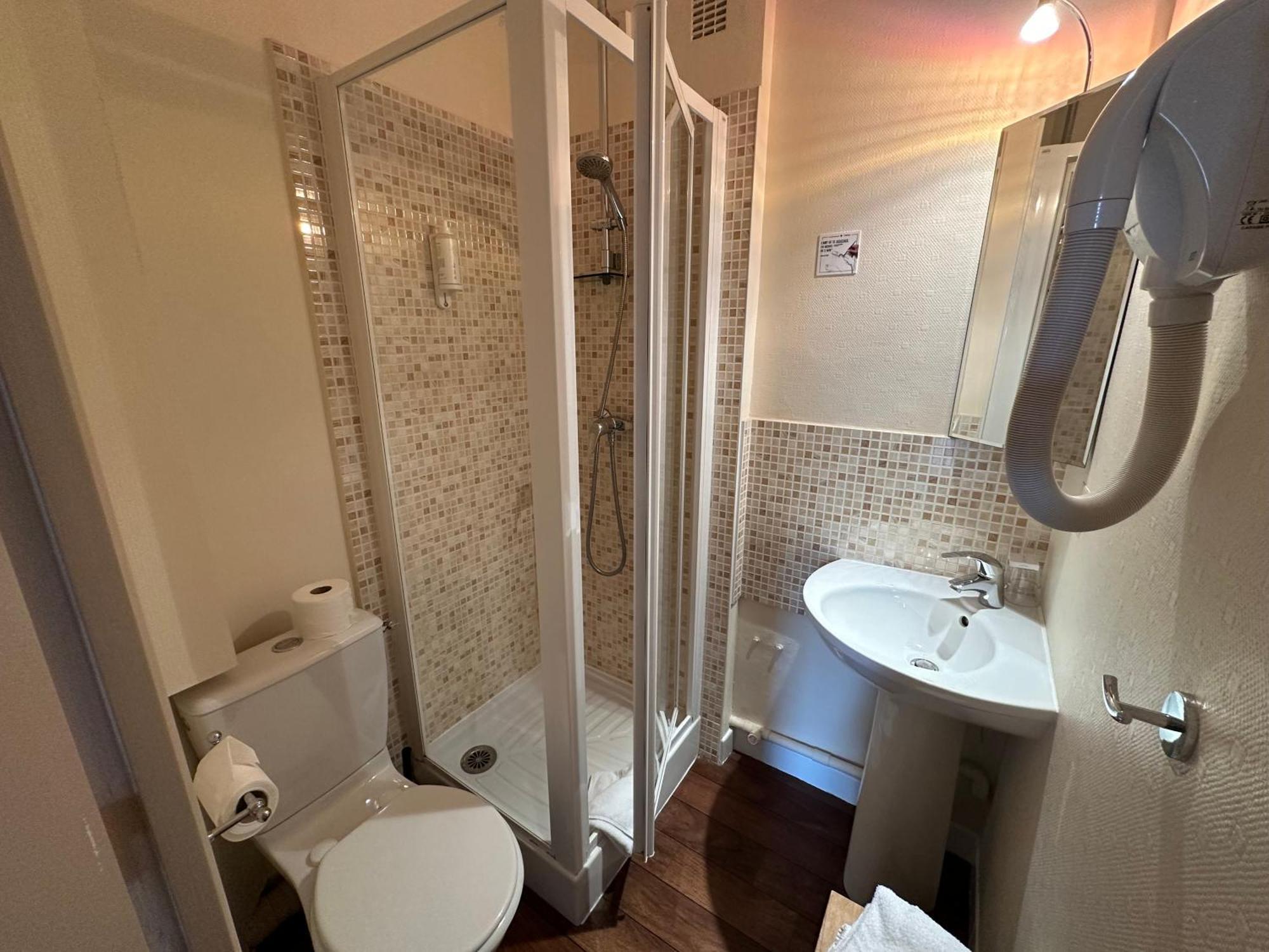 Standard Double or Twin Room,1742606877:JPEG