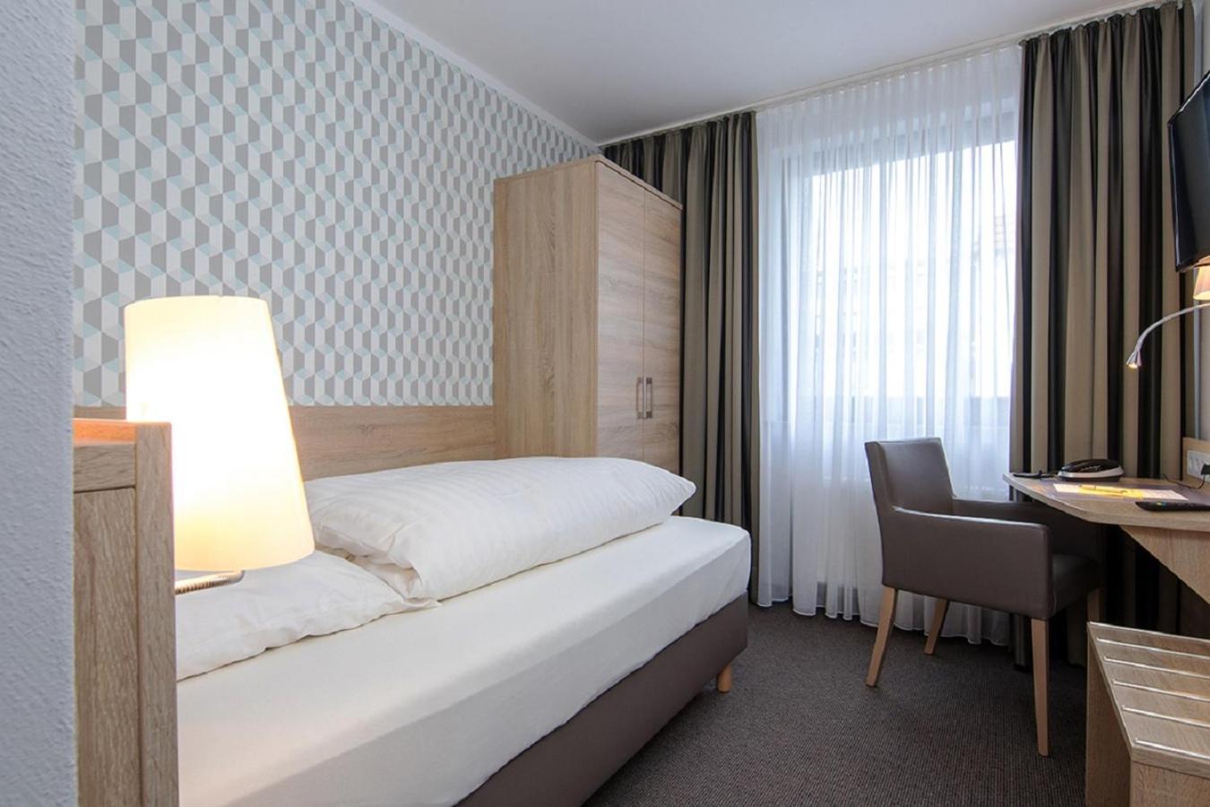 Comfort Single Room