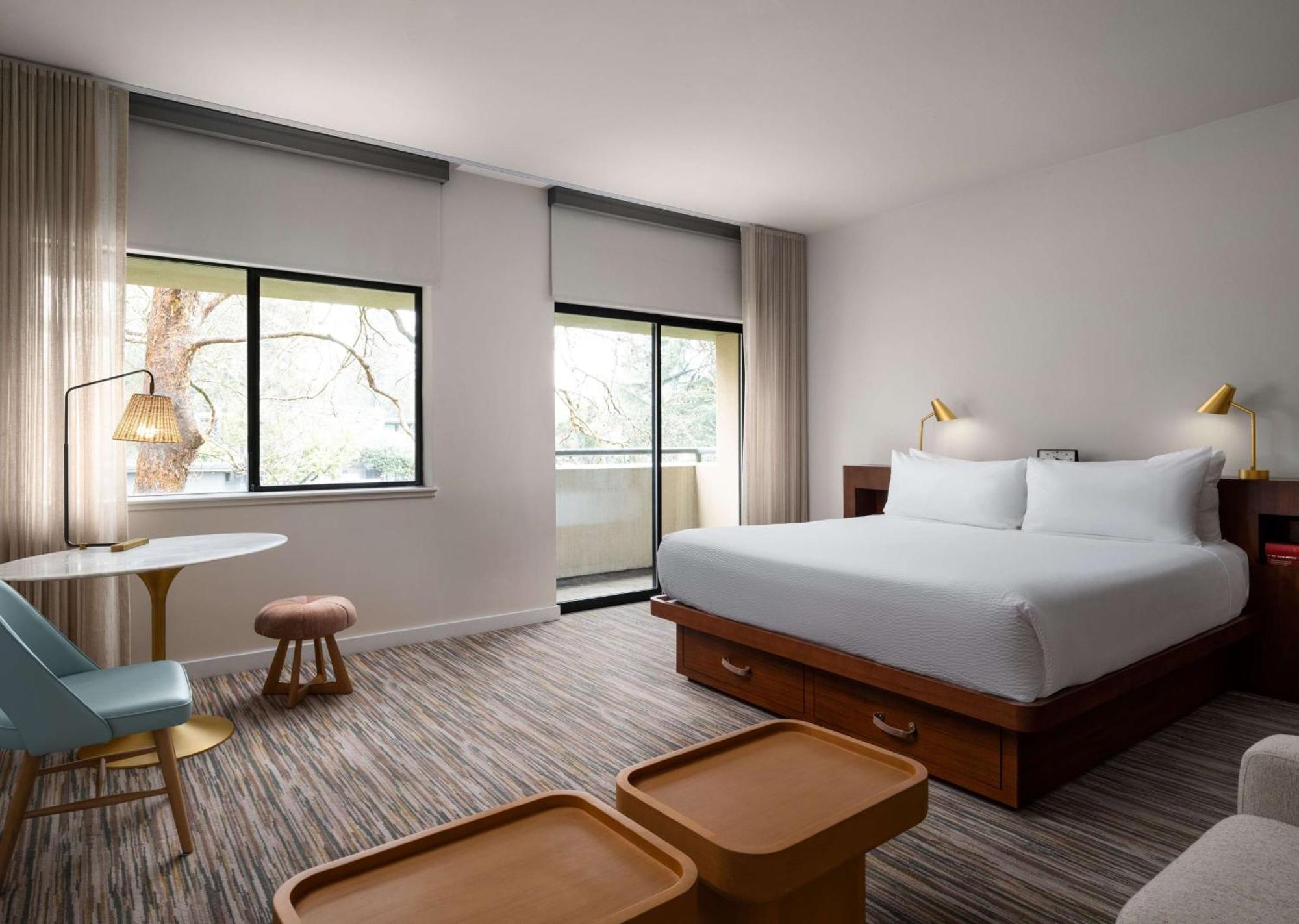 King Room Sofa Bed Pool View,1697820243:JPEG