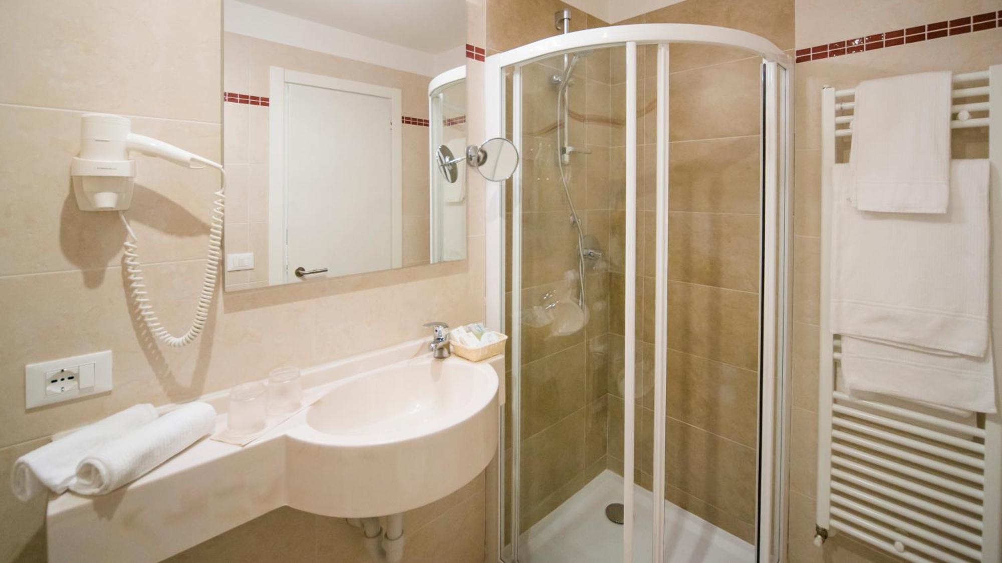 Classic Double or Twin Room