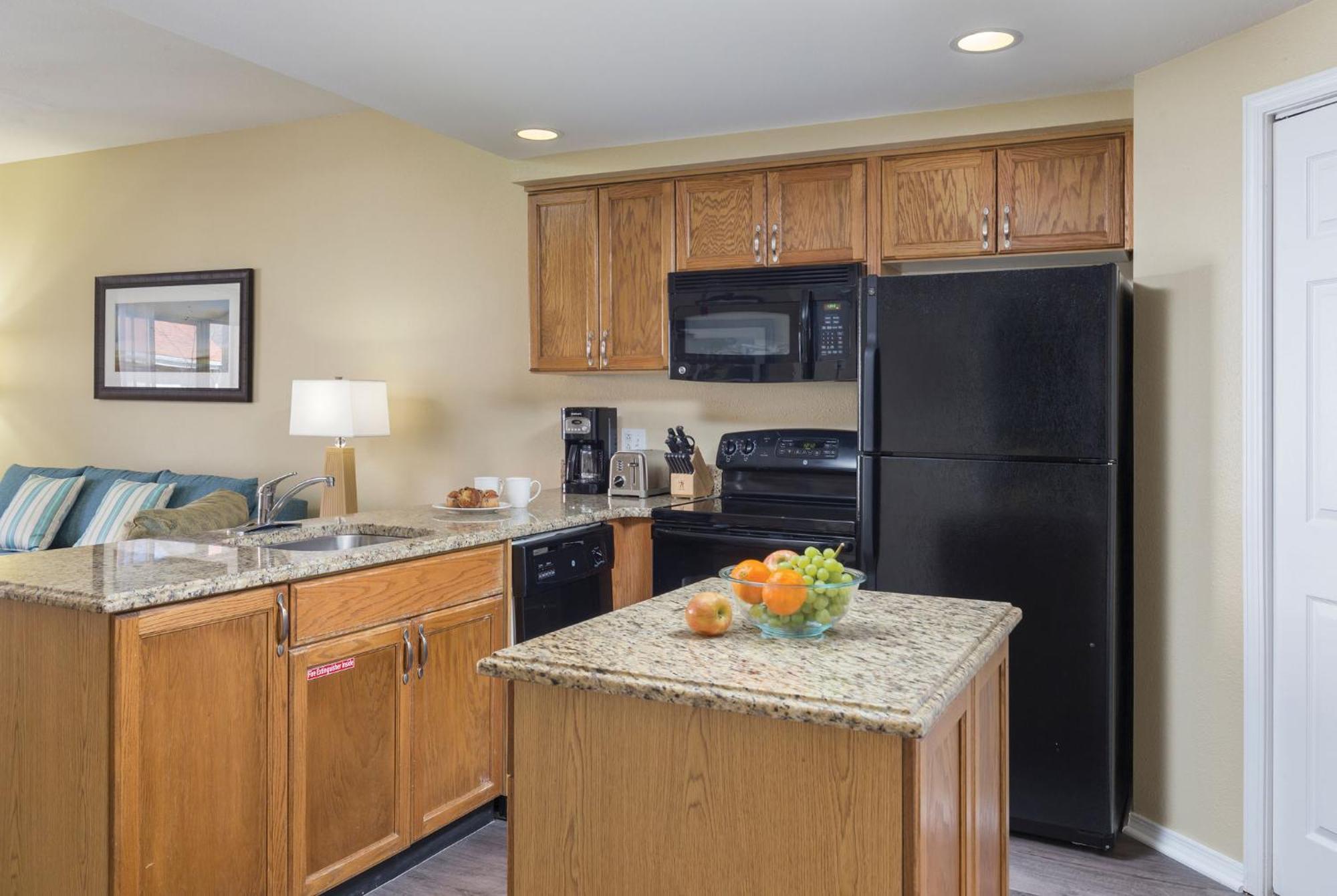 Three-Bedroom Suite,1697850859:JPEG