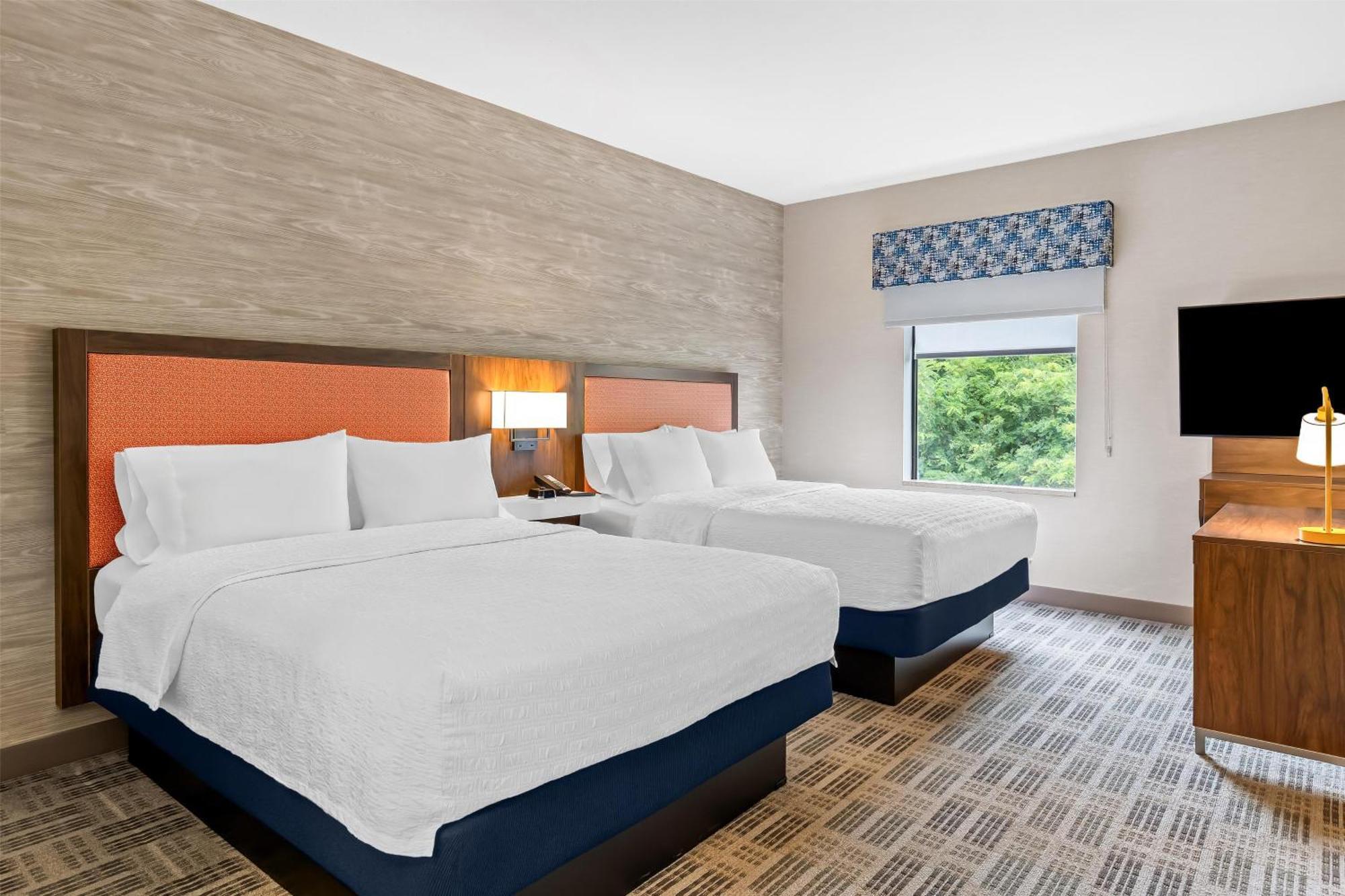 Queen Studio Suite with Two Queen Beds and Sofa Bed - Non-Smoking