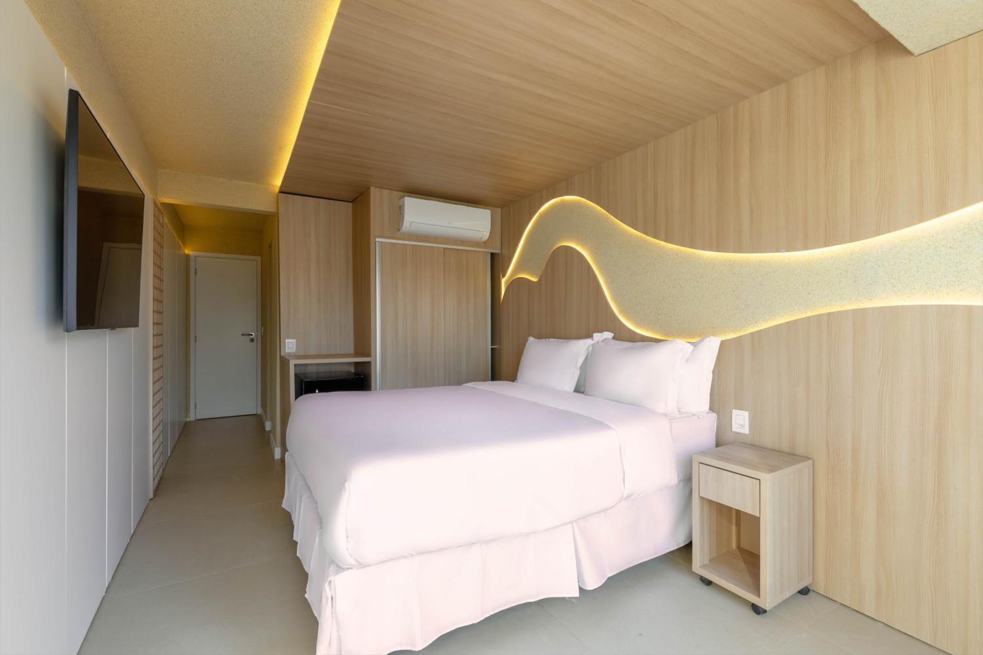 Deluxe Suite,1697851392:JPEG