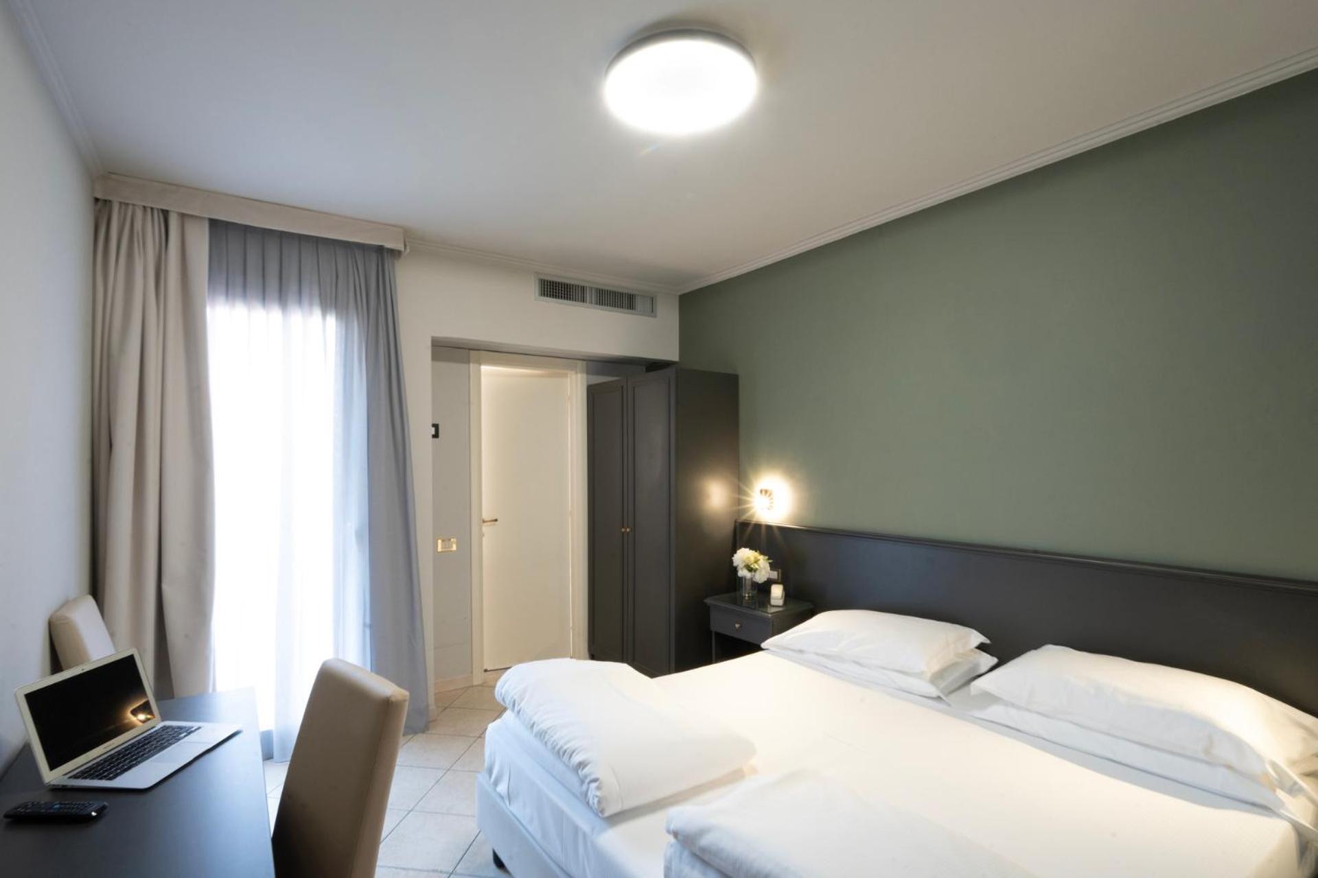 Superior Double or Twin Room,1697854330:JPEG
