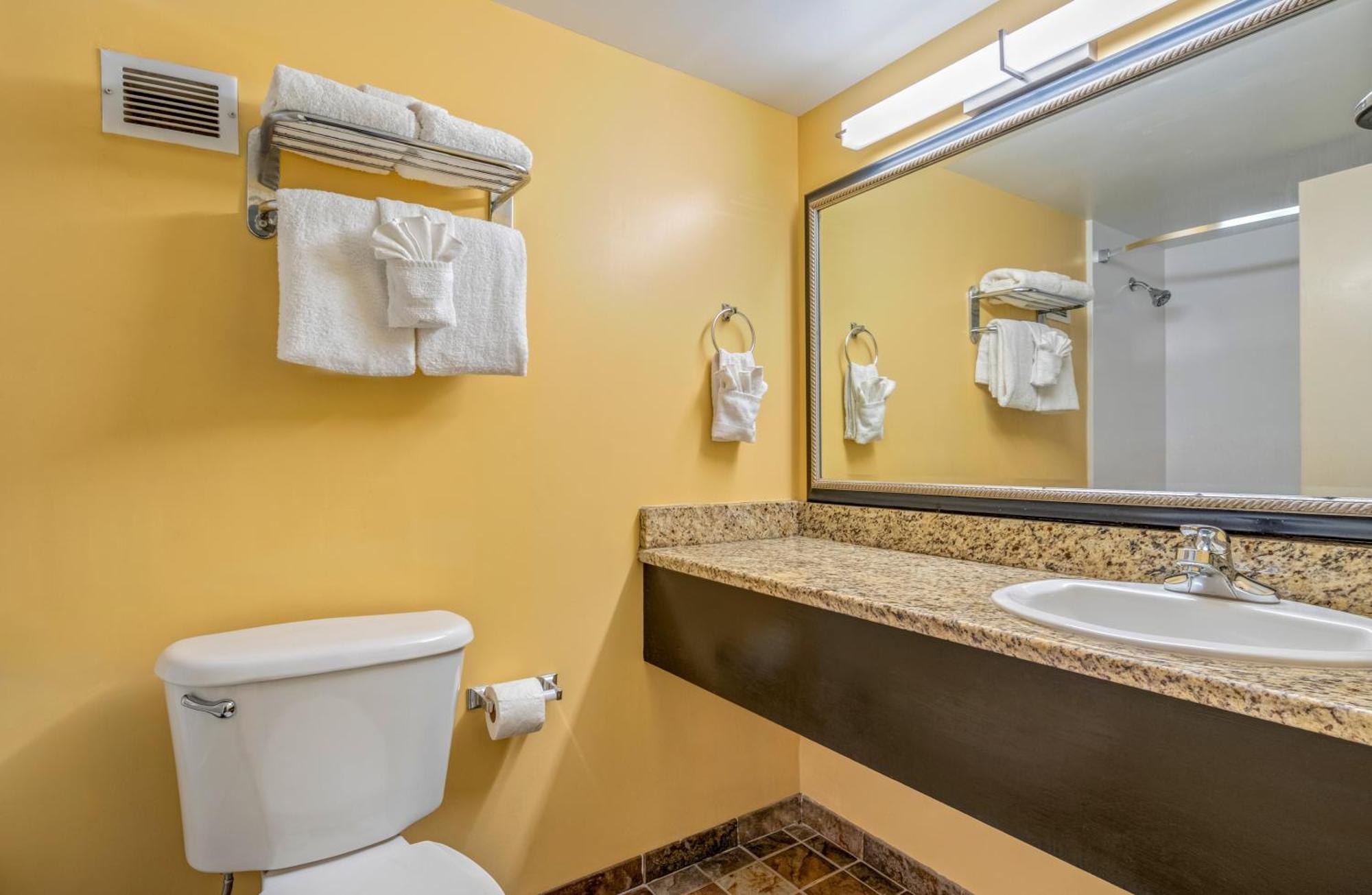 Double Room with Two Double Beds and Ocean View