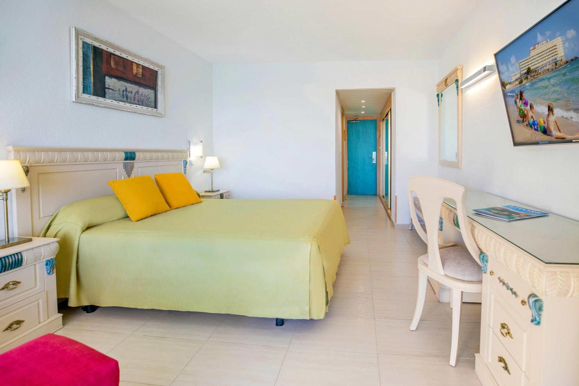 Double or Twin Room Terrace,1697926253:JPEG
