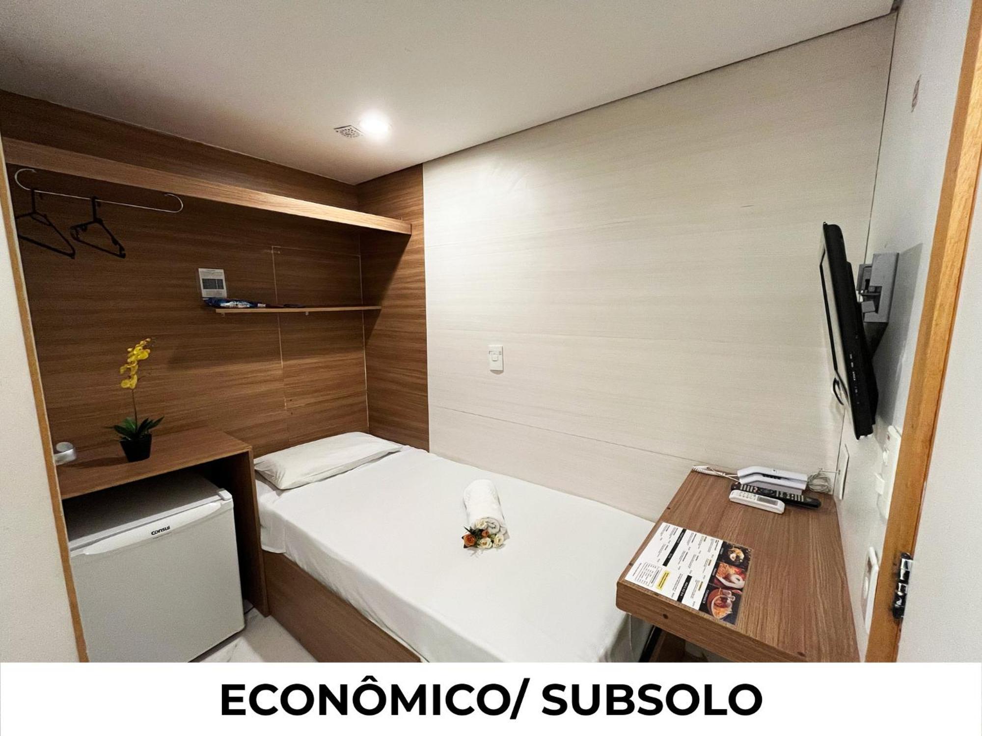 Cabine Individual Econômica no Subsolo — 6 m²