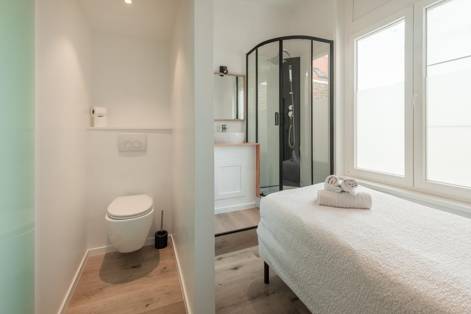 Single Room Bathroom,1698030882:JPEG