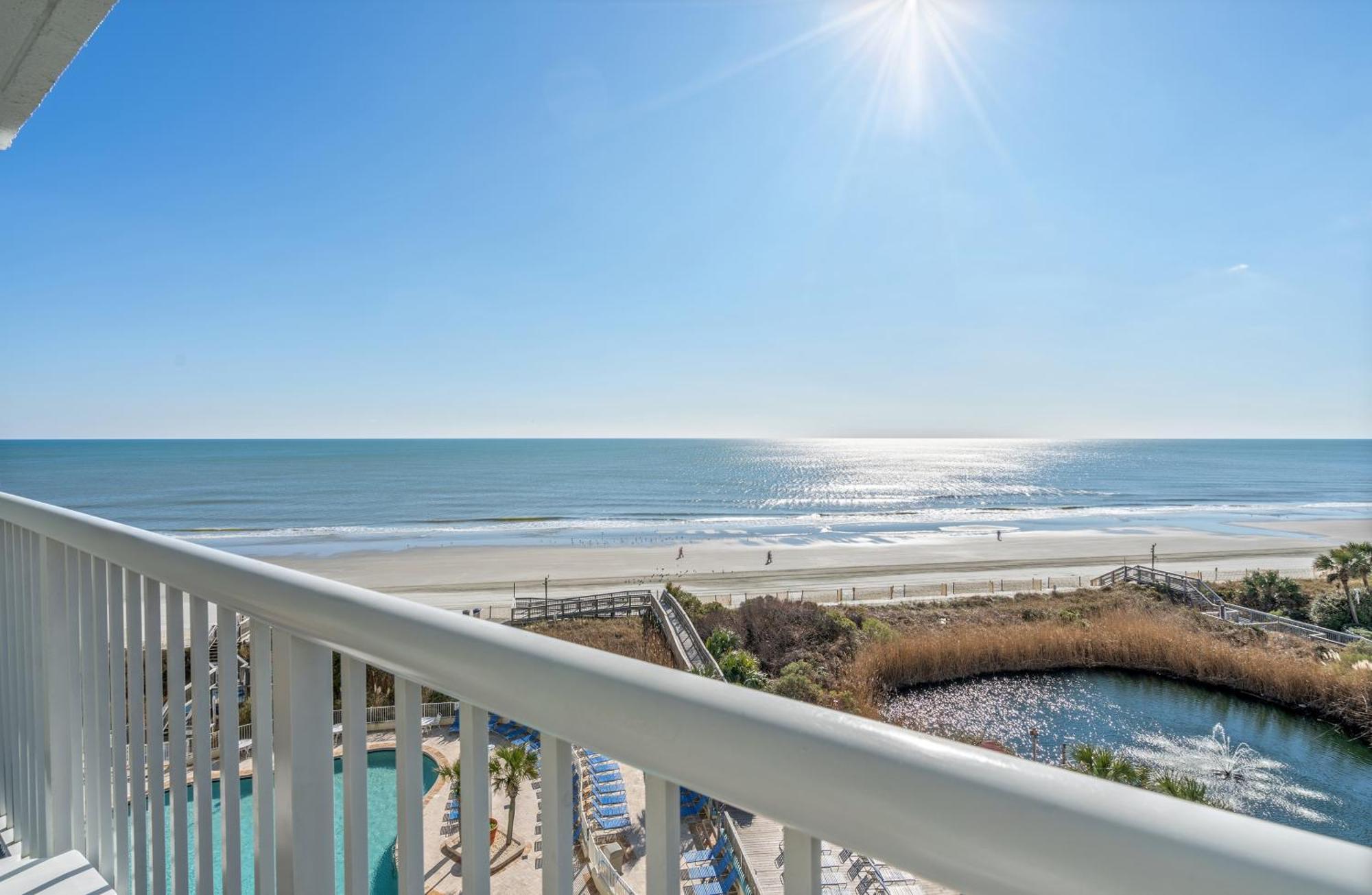 Studio Oceanfront,1742871347:JPEG